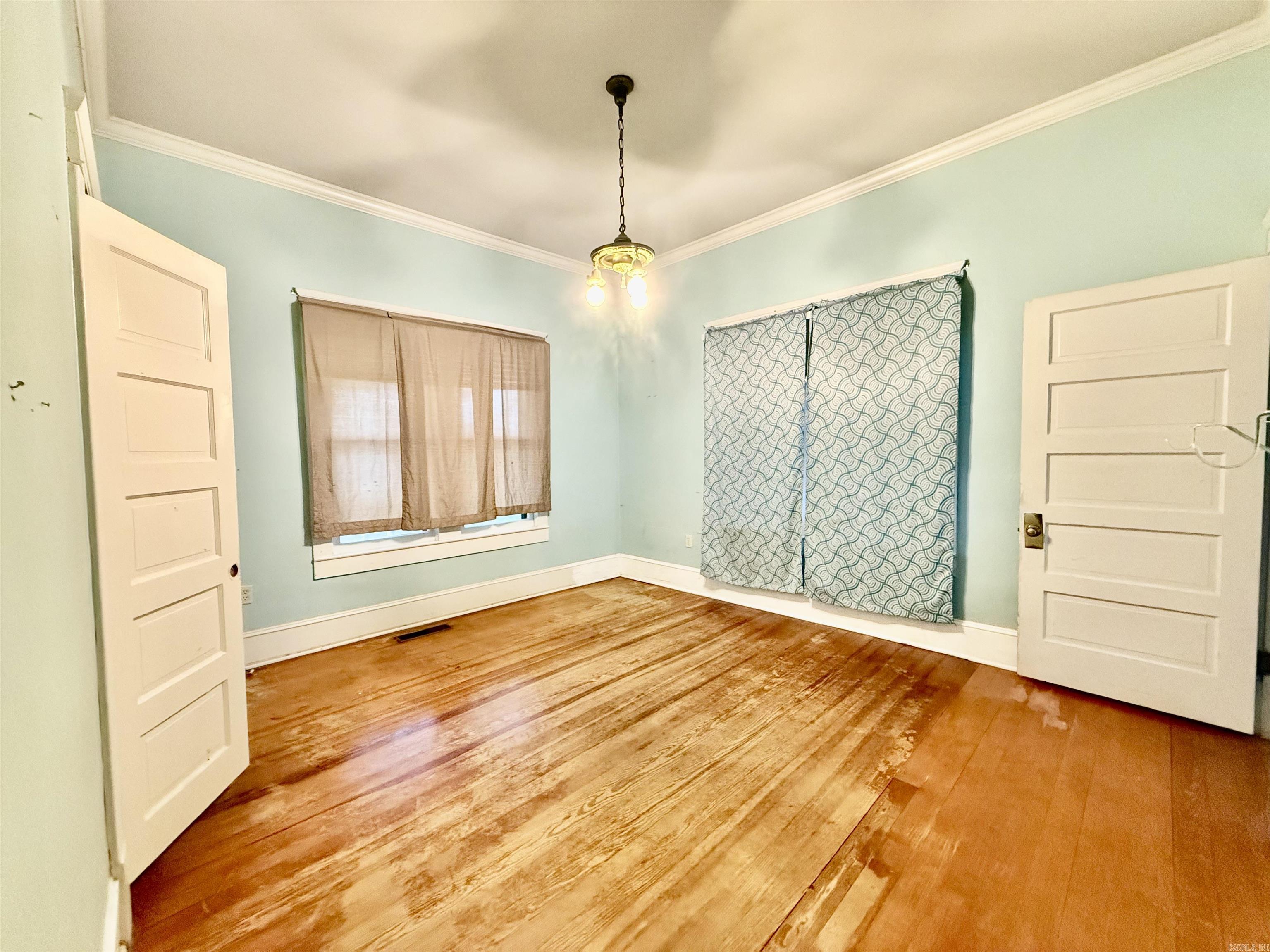 SCHOOL - Residential