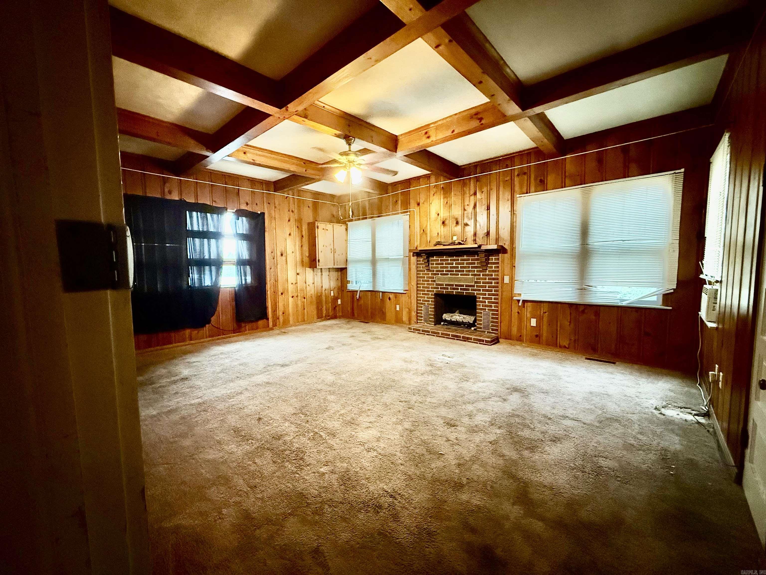 SCHOOL - Residential