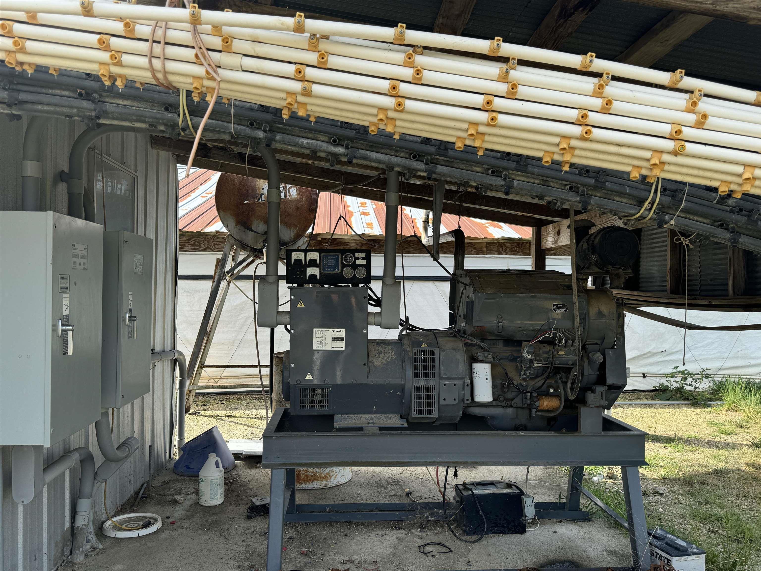 Metes & Bounds - Land