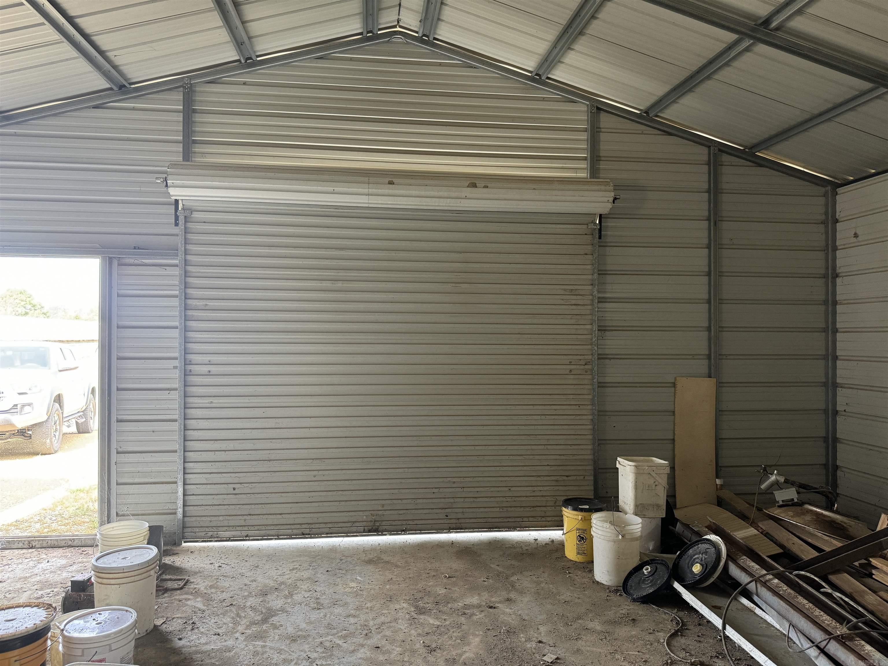 Metes & Bounds - Land