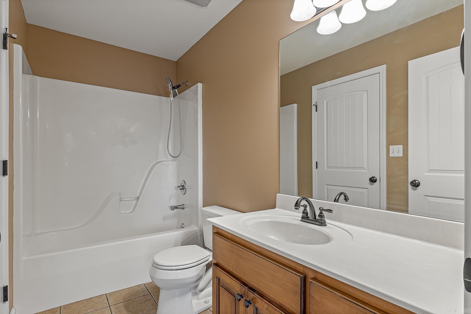 CARRIAGE HILL - Residential