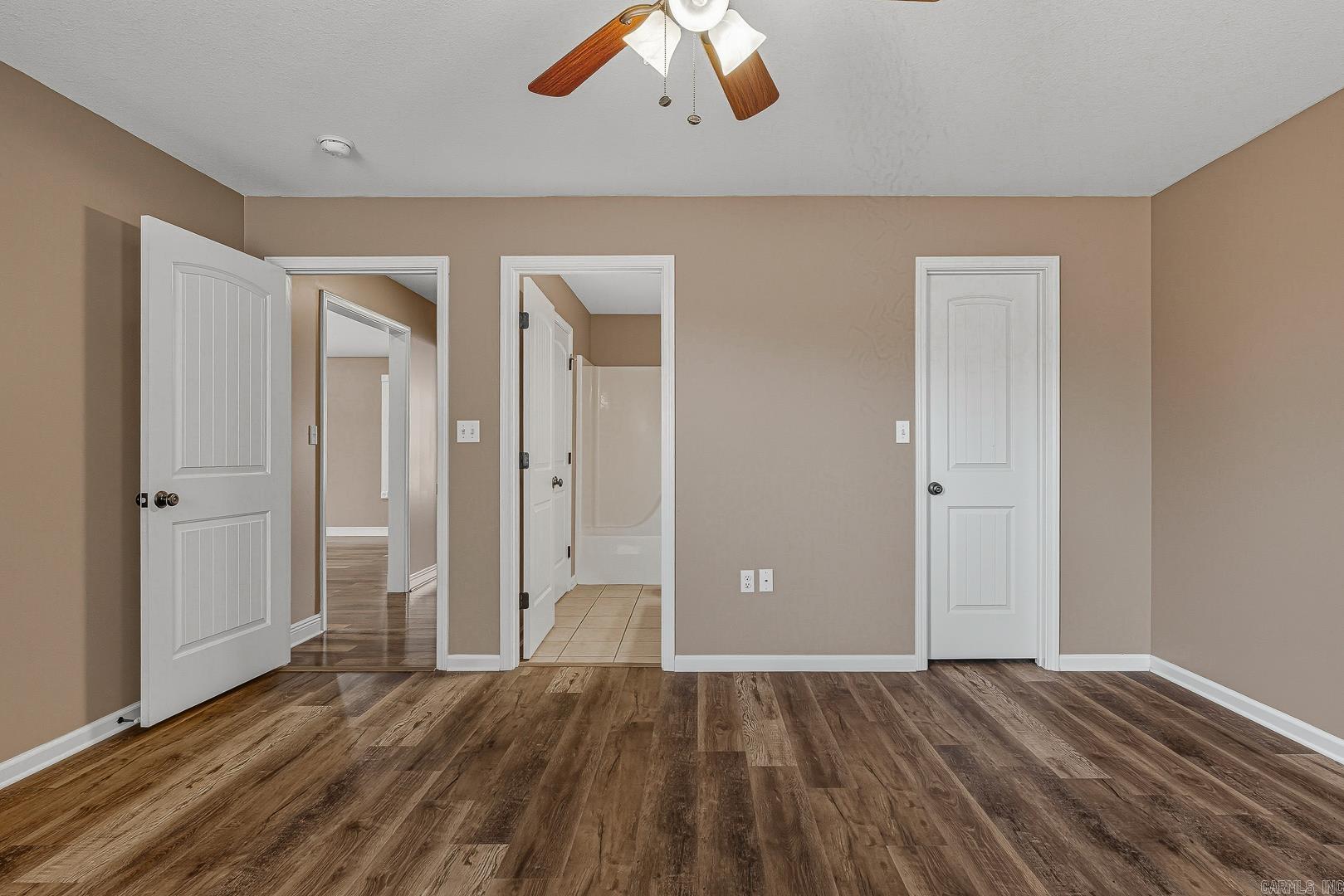 CARRIAGE HILL - Residential