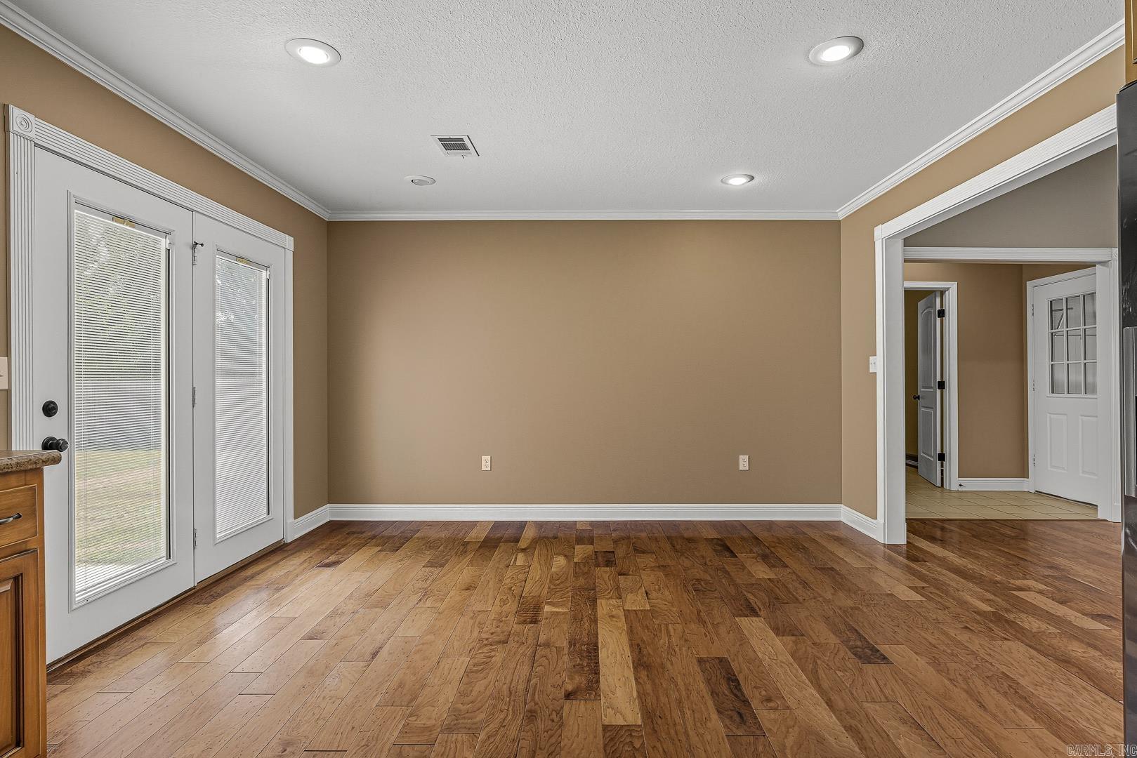 CARRIAGE HILL - Residential