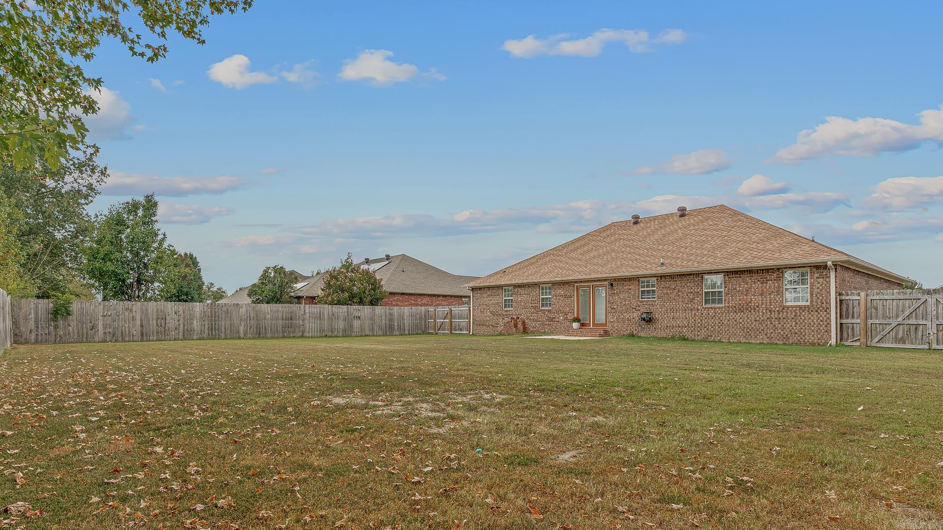 CARRIAGE HILL - Residential