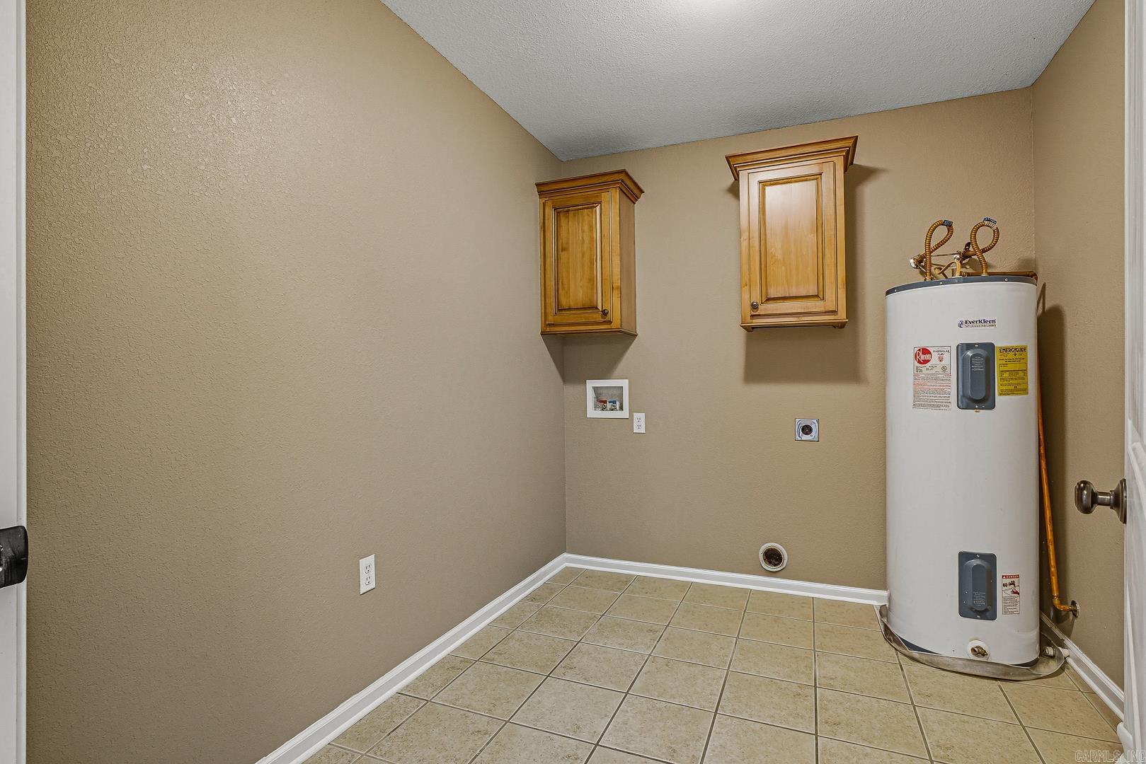 CARRIAGE HILL - Residential