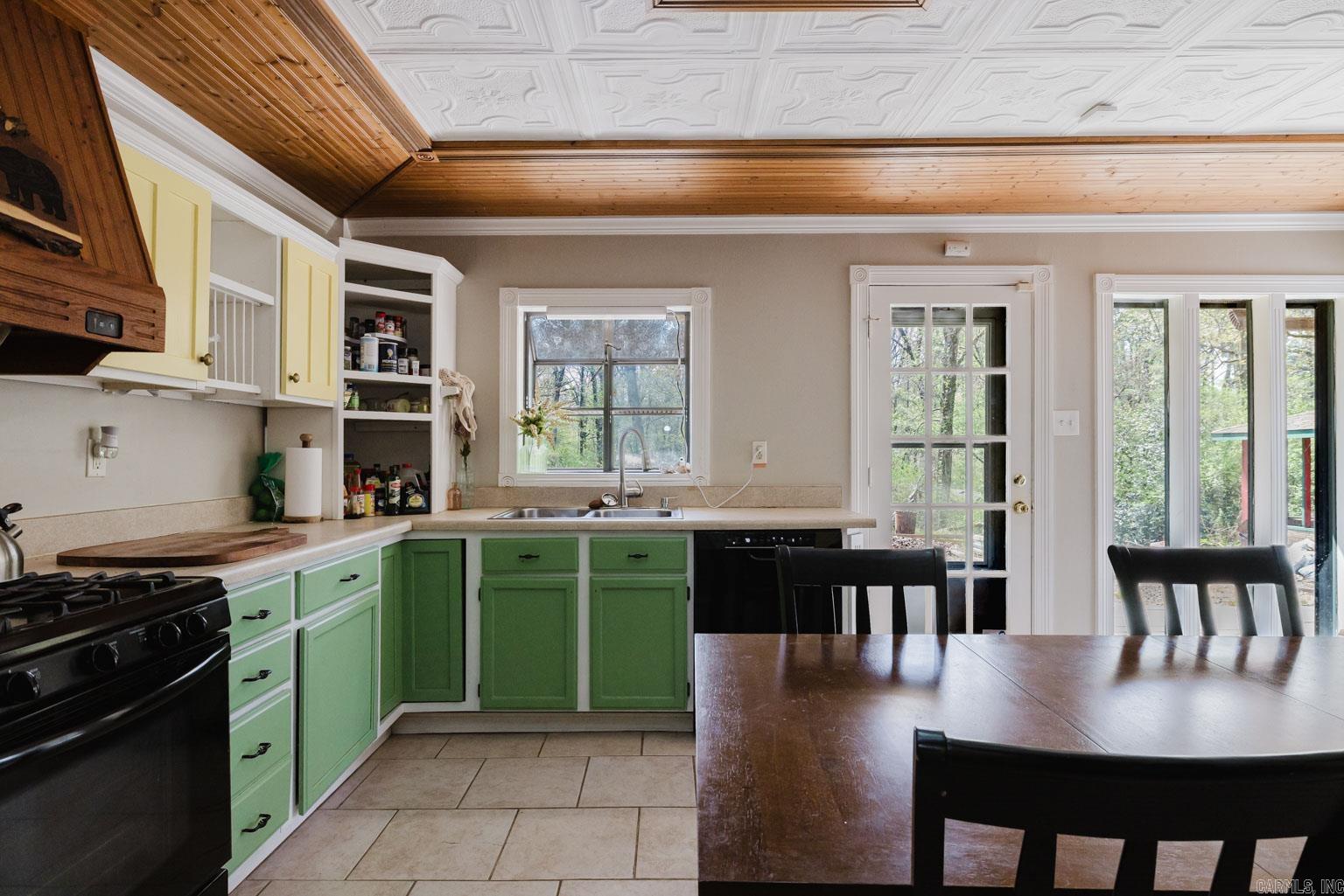 WESTWOOD - Residential