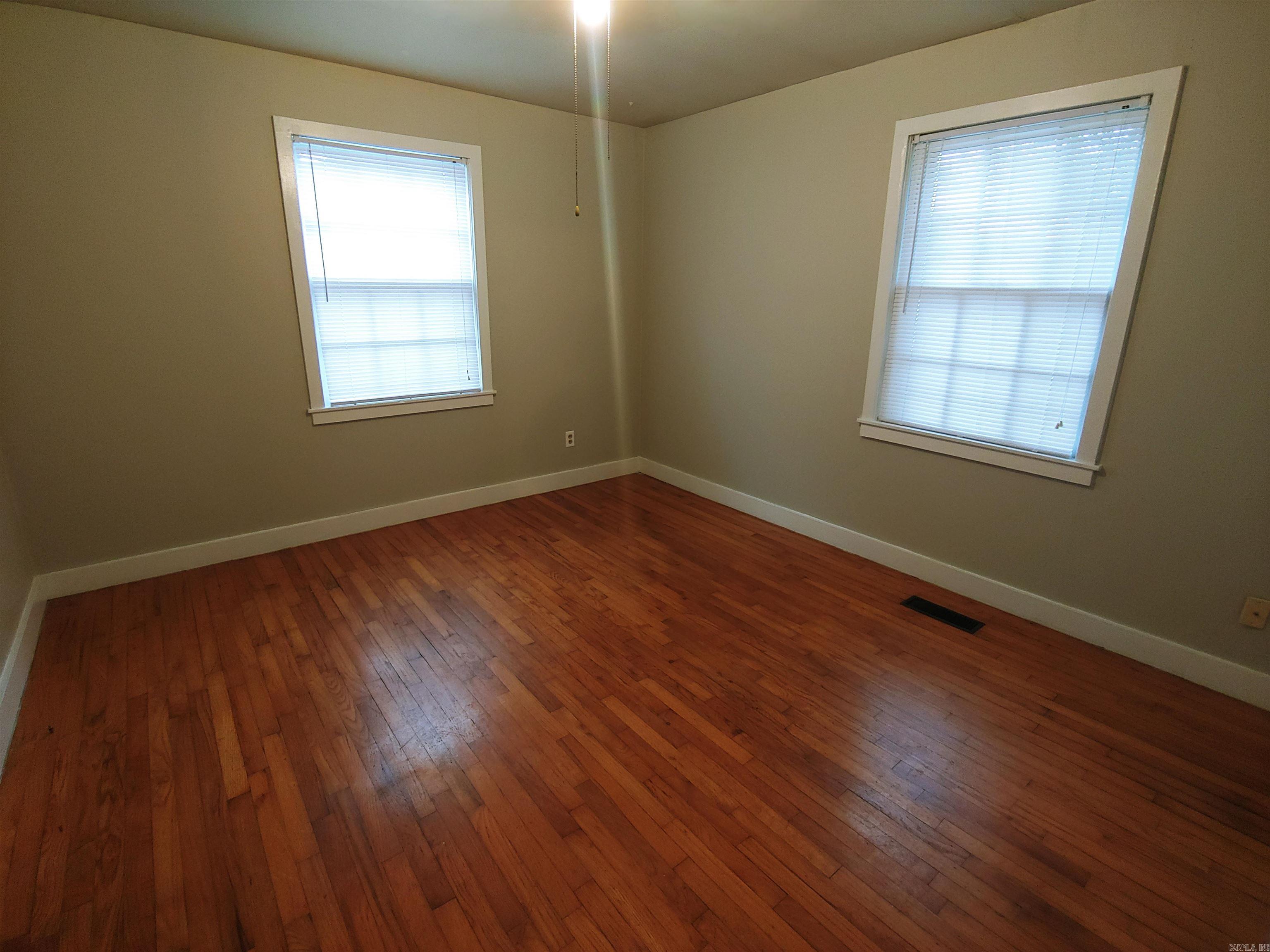 Camp Robinson 1N - Residential Lease