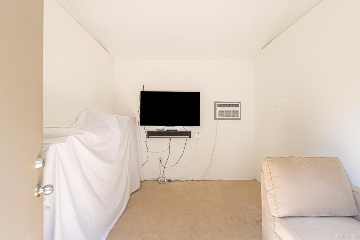 EASTWOOD HGTS - Residential