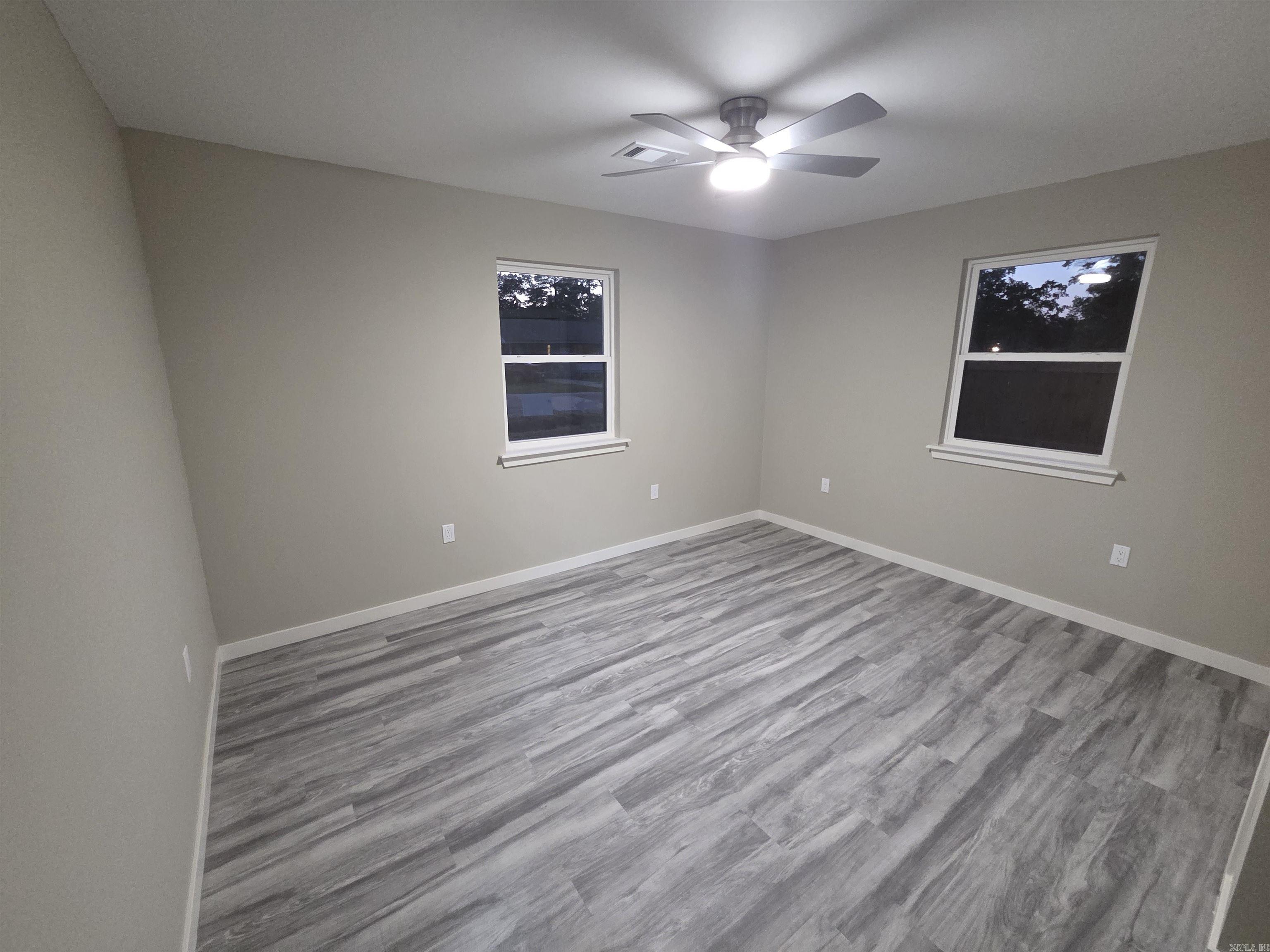 THOMAS - Residential