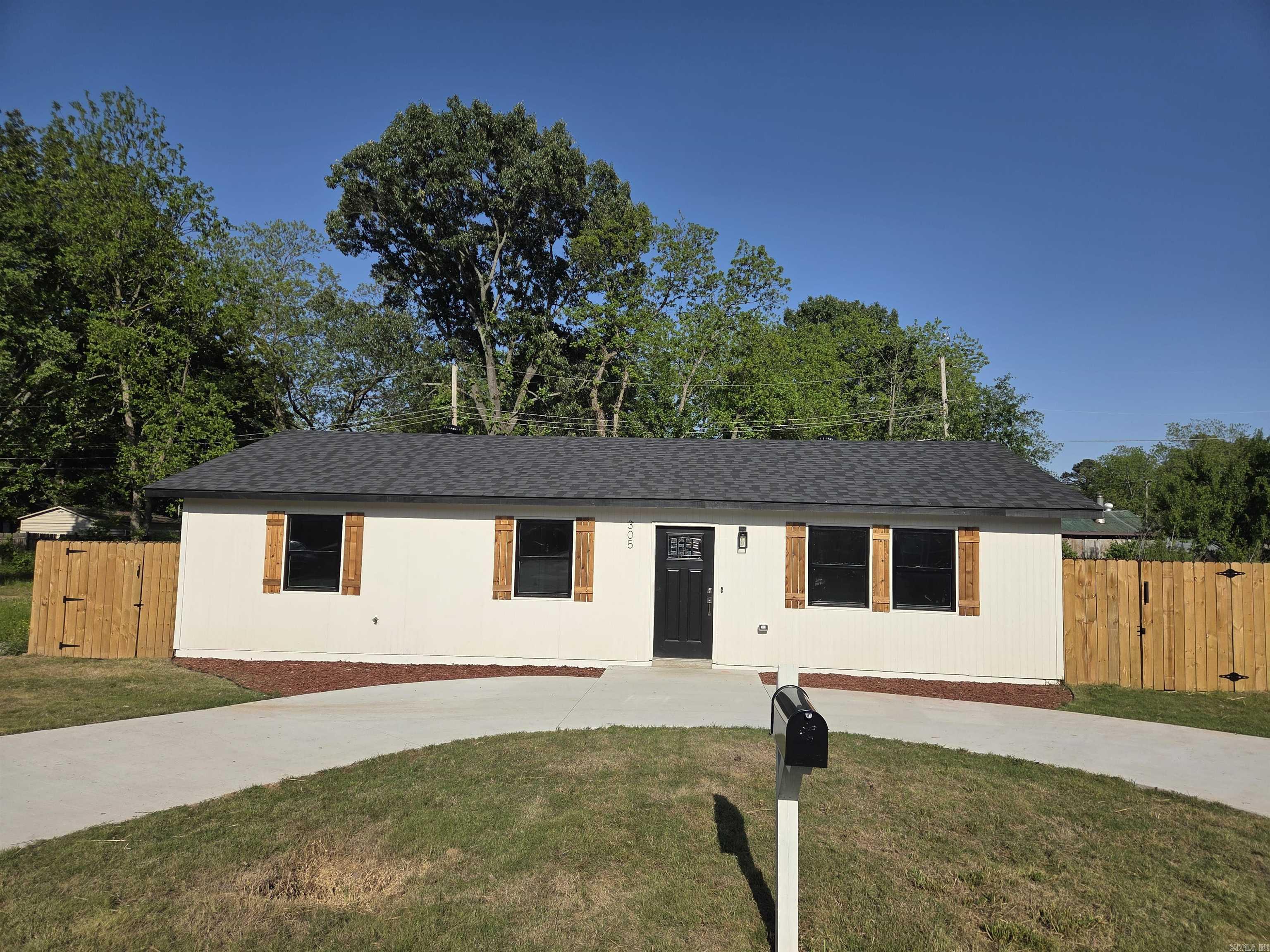 THOMAS - Residential