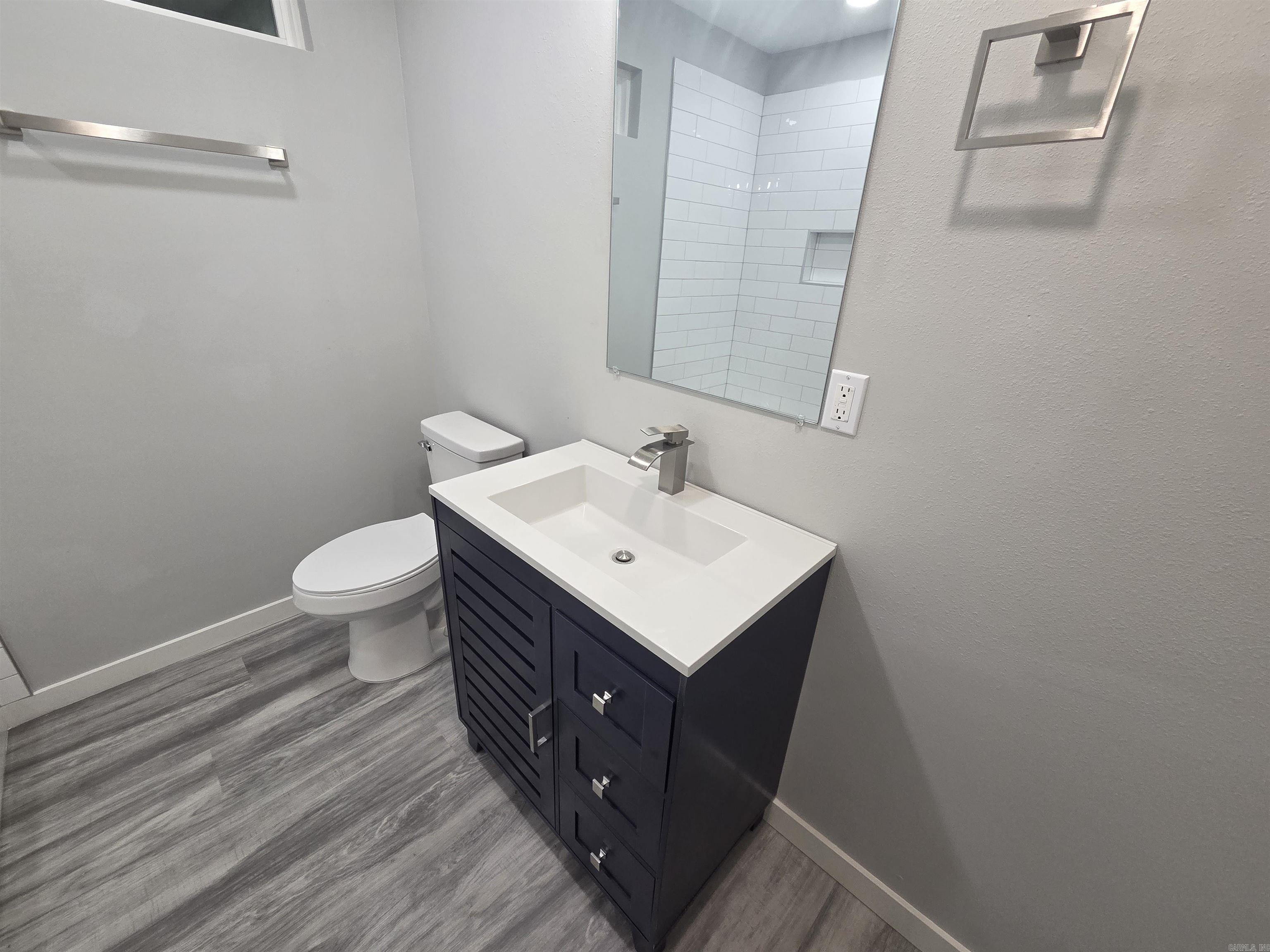 THOMAS - Residential