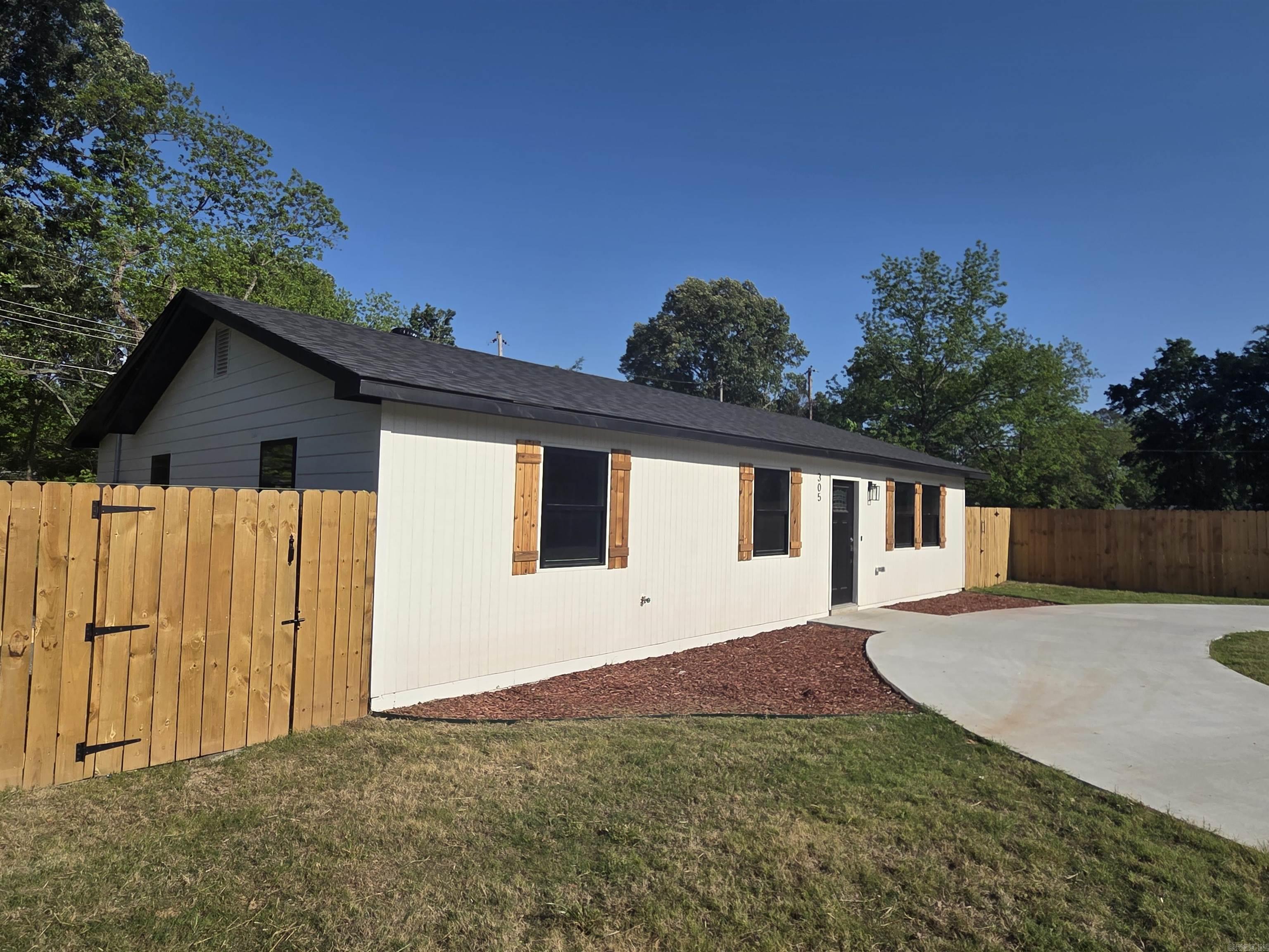 THOMAS - Residential