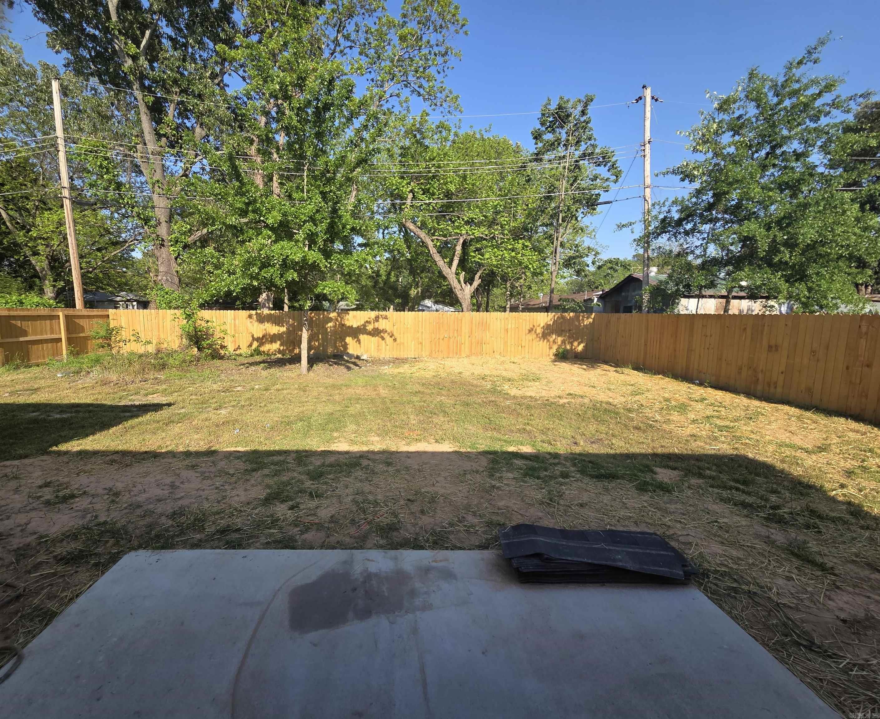 THOMAS - Residential