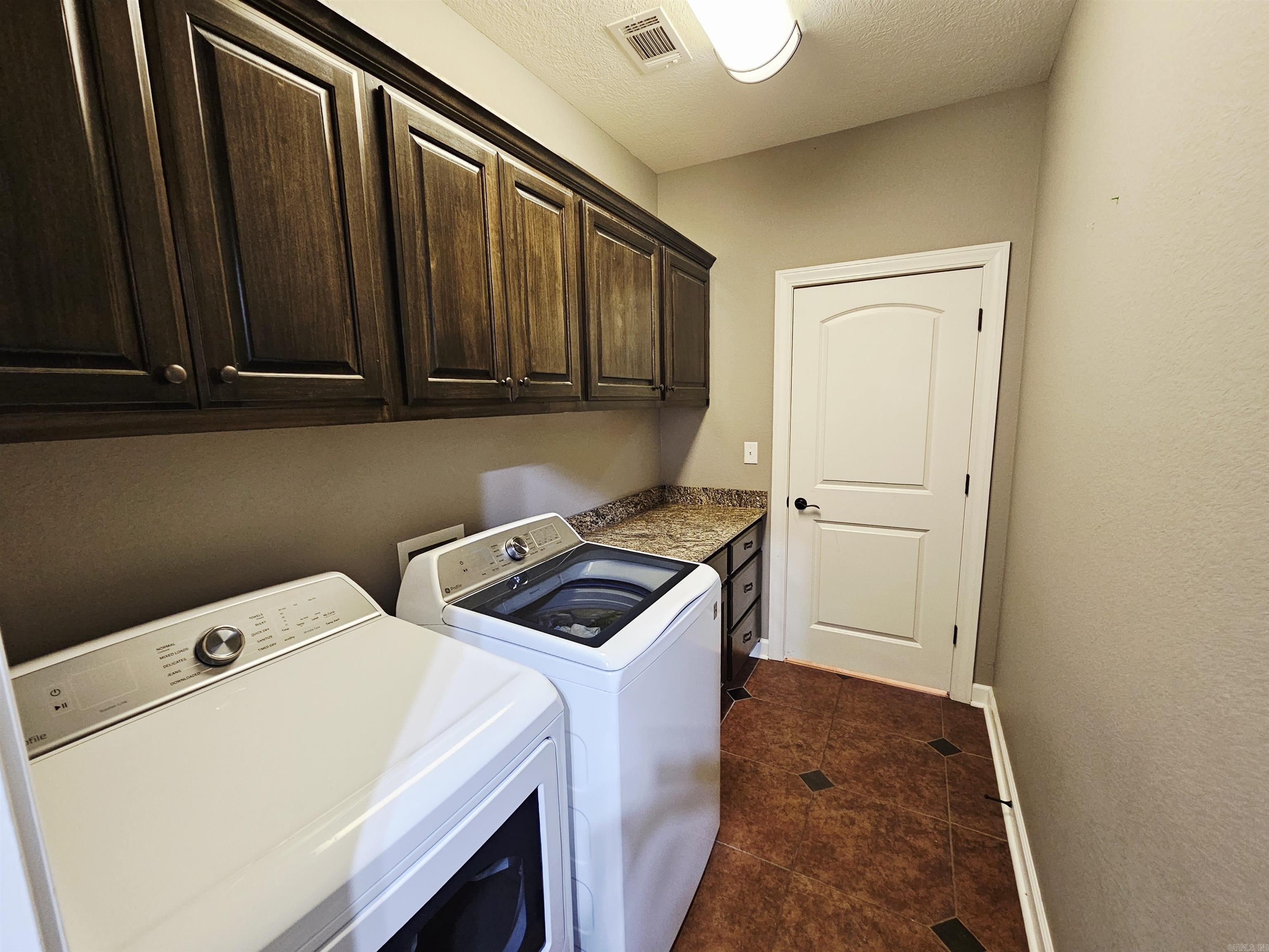 BIANCA MEADOWS - Residential