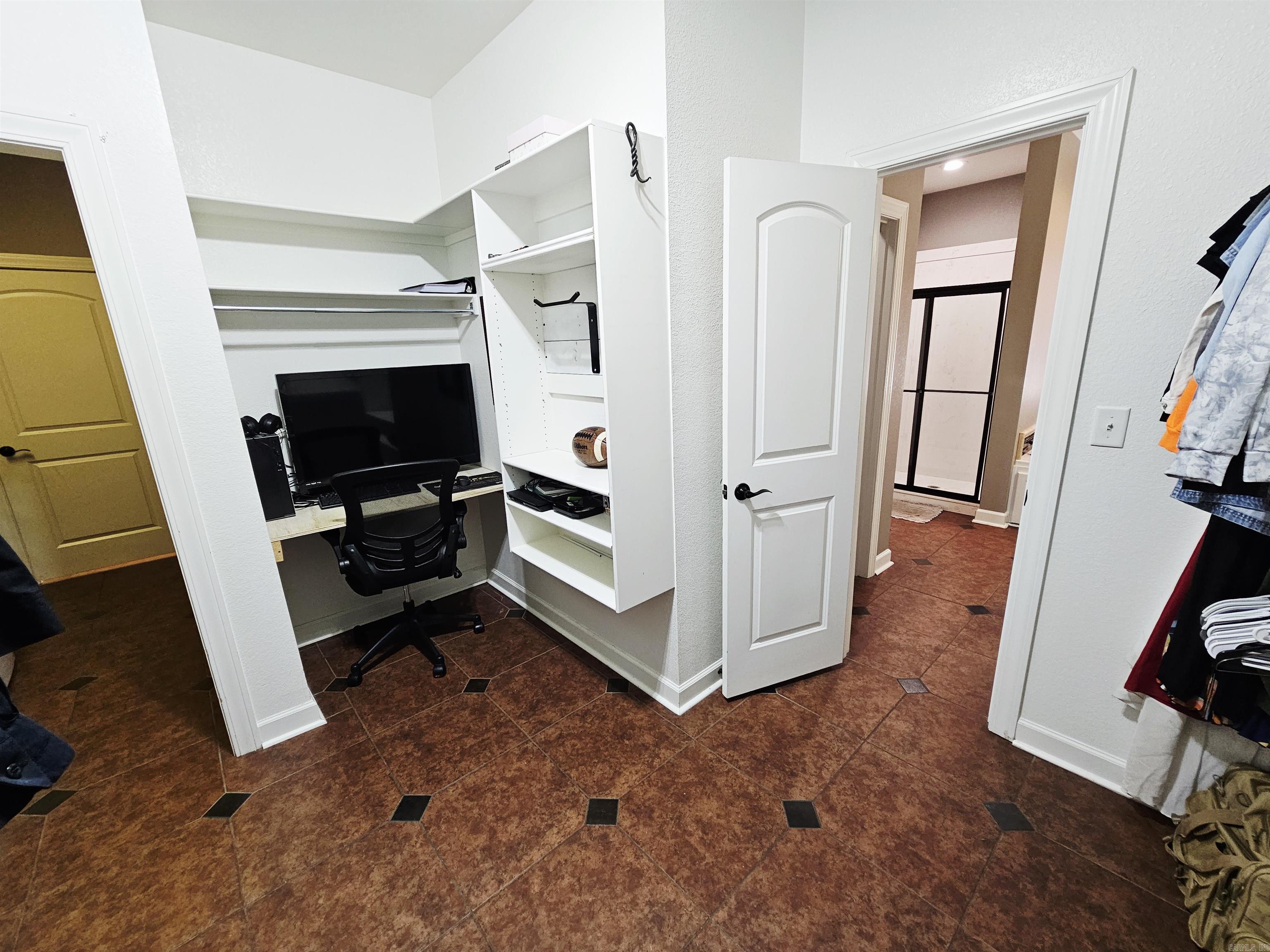 BIANCA MEADOWS - Residential