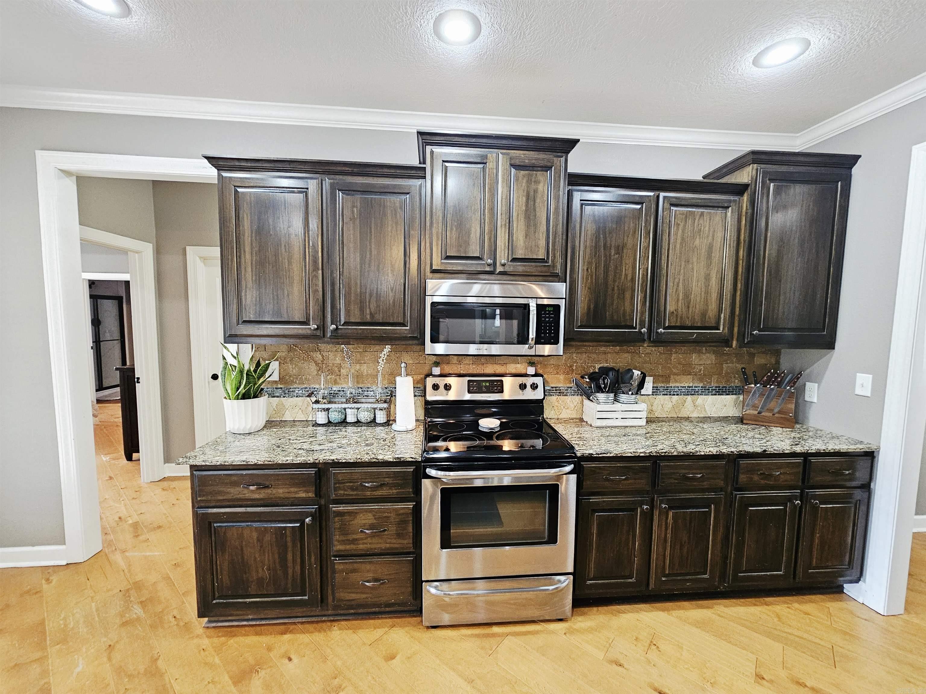 BIANCA MEADOWS - Residential