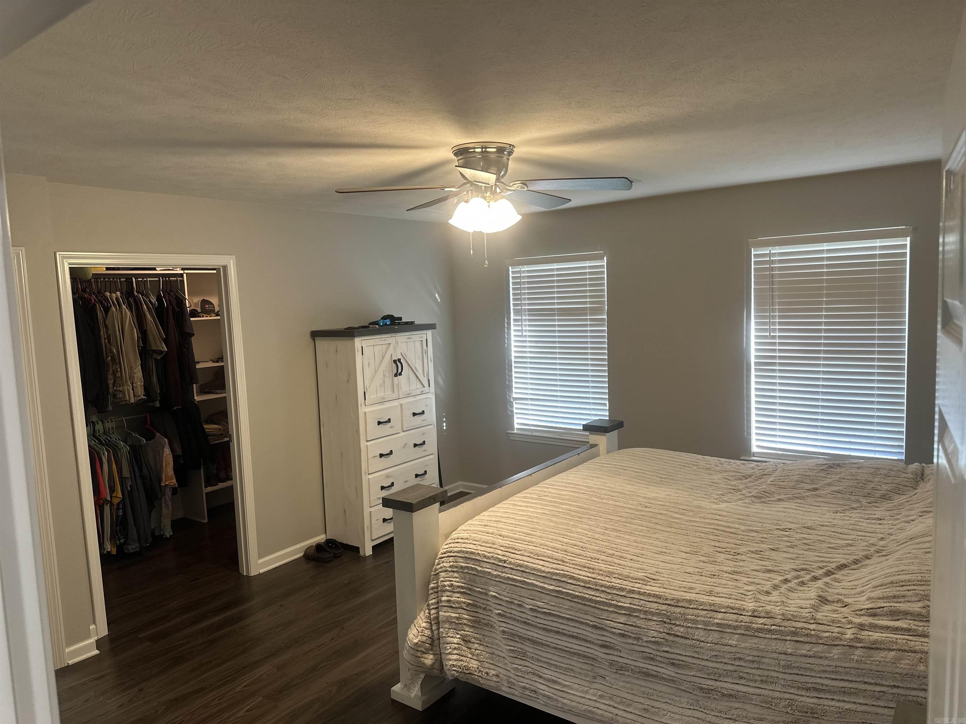 BAKER'S FIELD - Residential