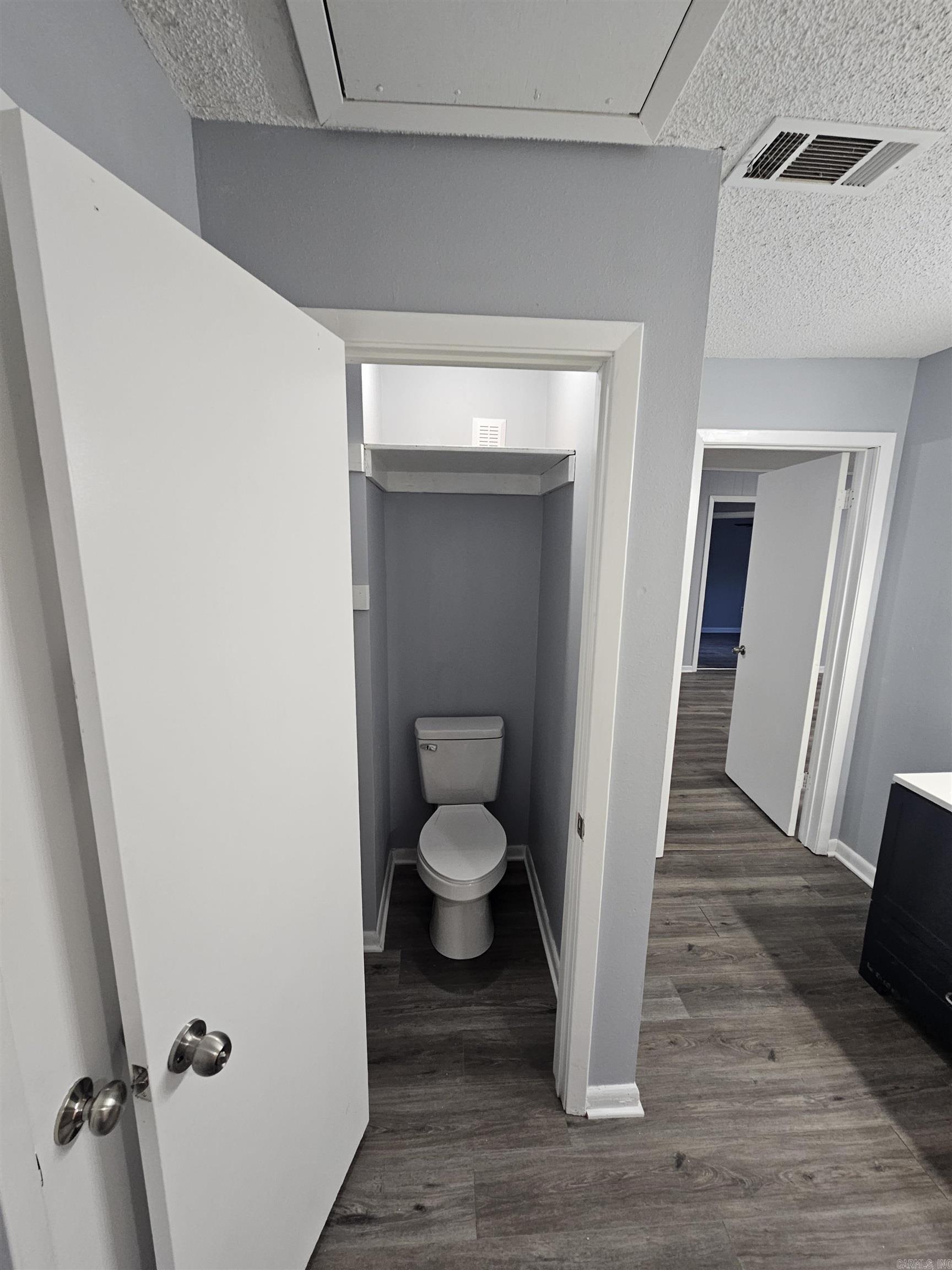 Lund and Hill Original - Residential Lease