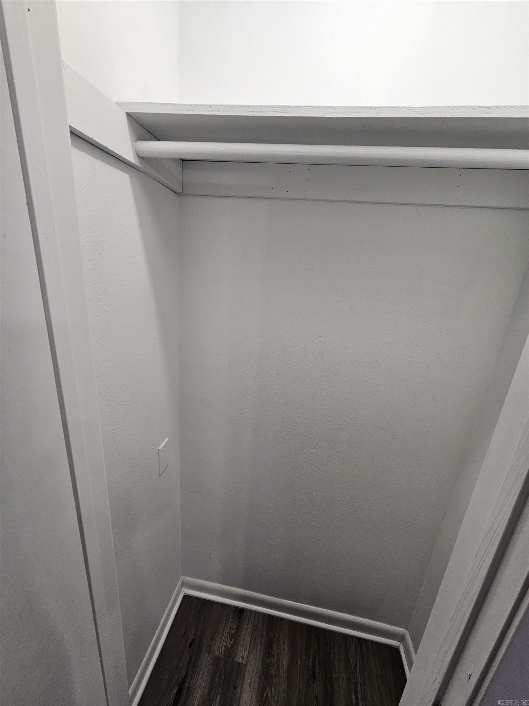 Lund and Hill Original - Residential Lease