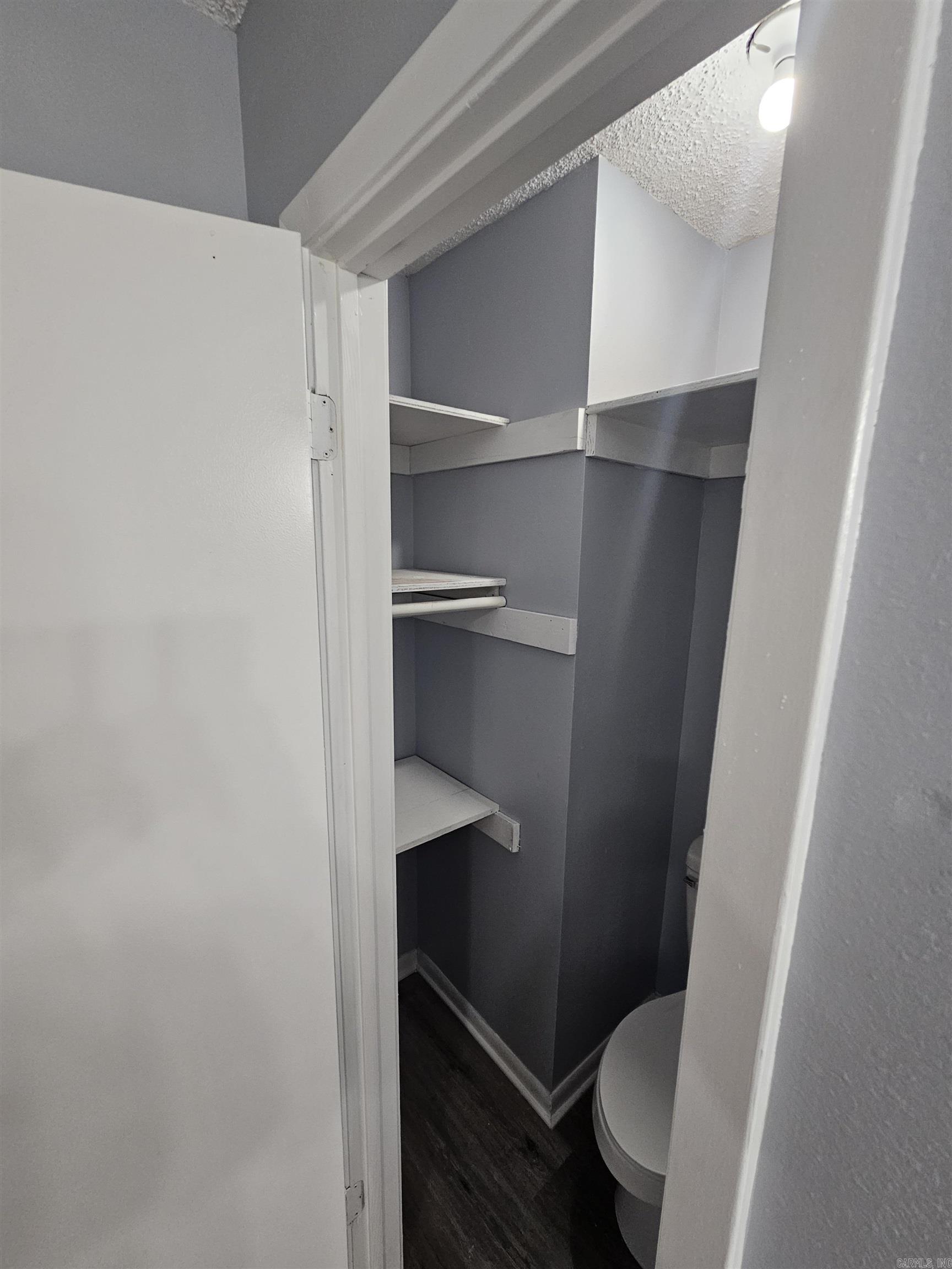 Lund and Hill Original - Residential Lease