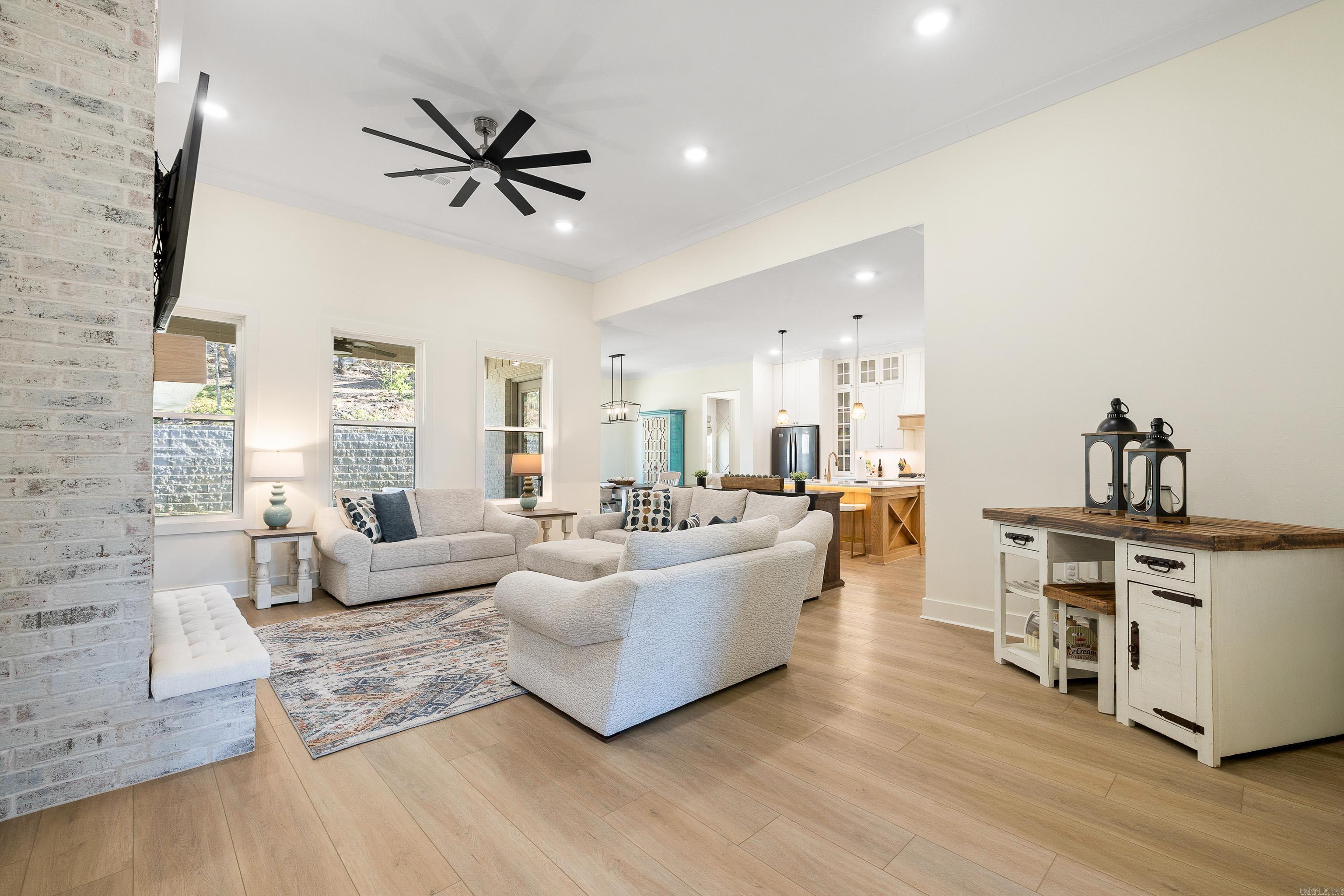 VALLEY CREEK ADDITION - Residential