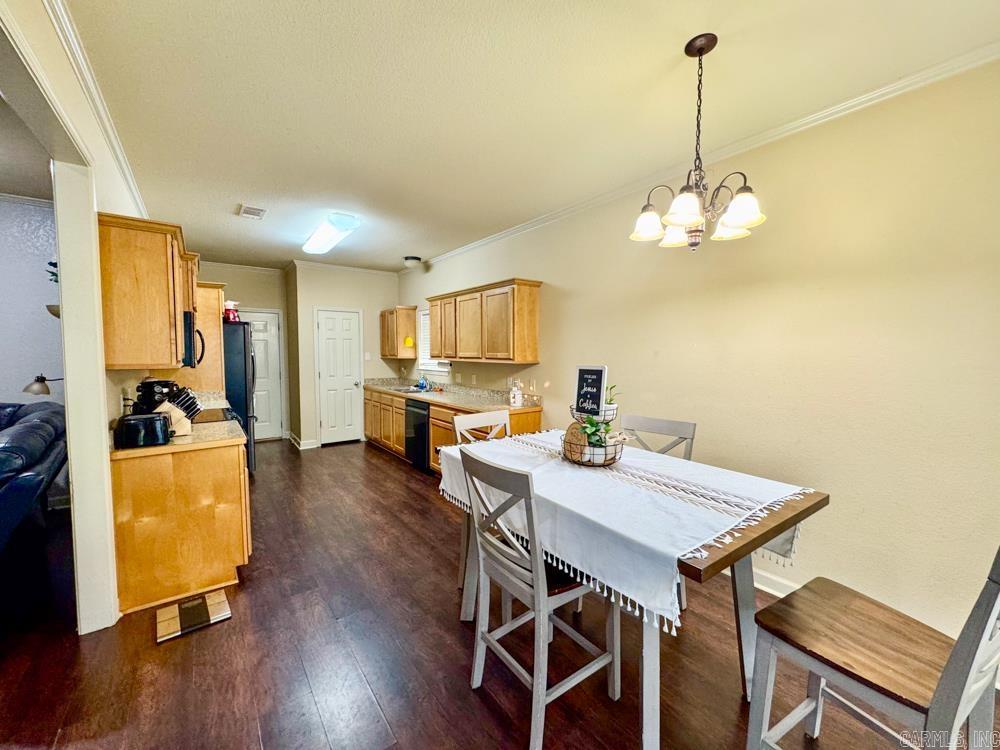 KESSINGER PLACE - Residential