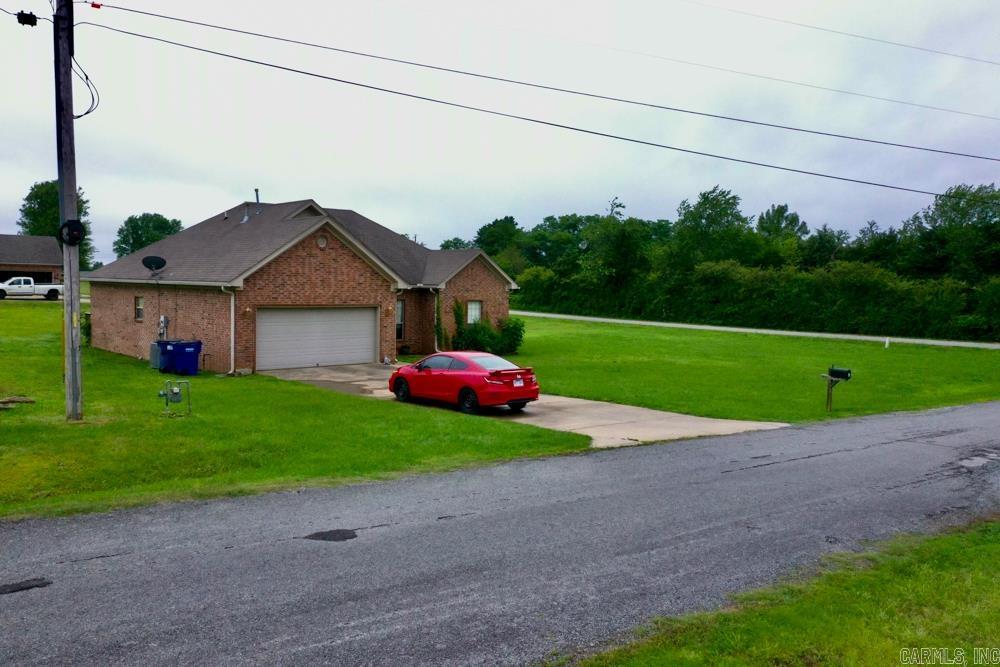 KESSINGER PLACE - Residential
