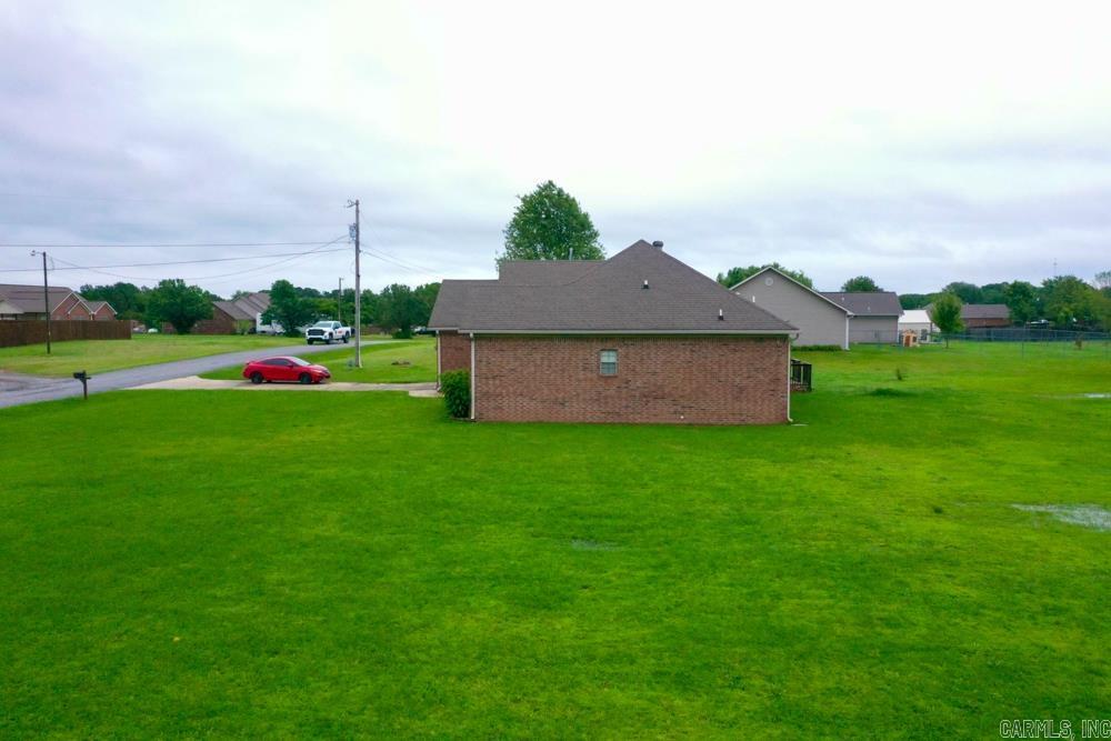 KESSINGER PLACE - Residential