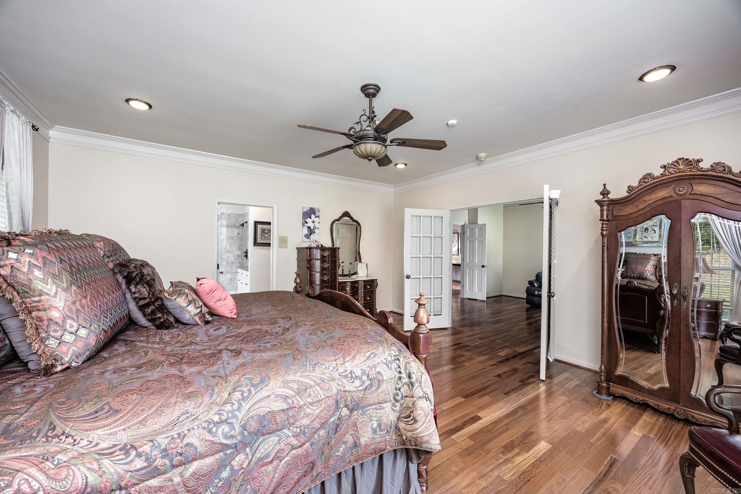 PLEASANT VALLEY ESTATES - Residential