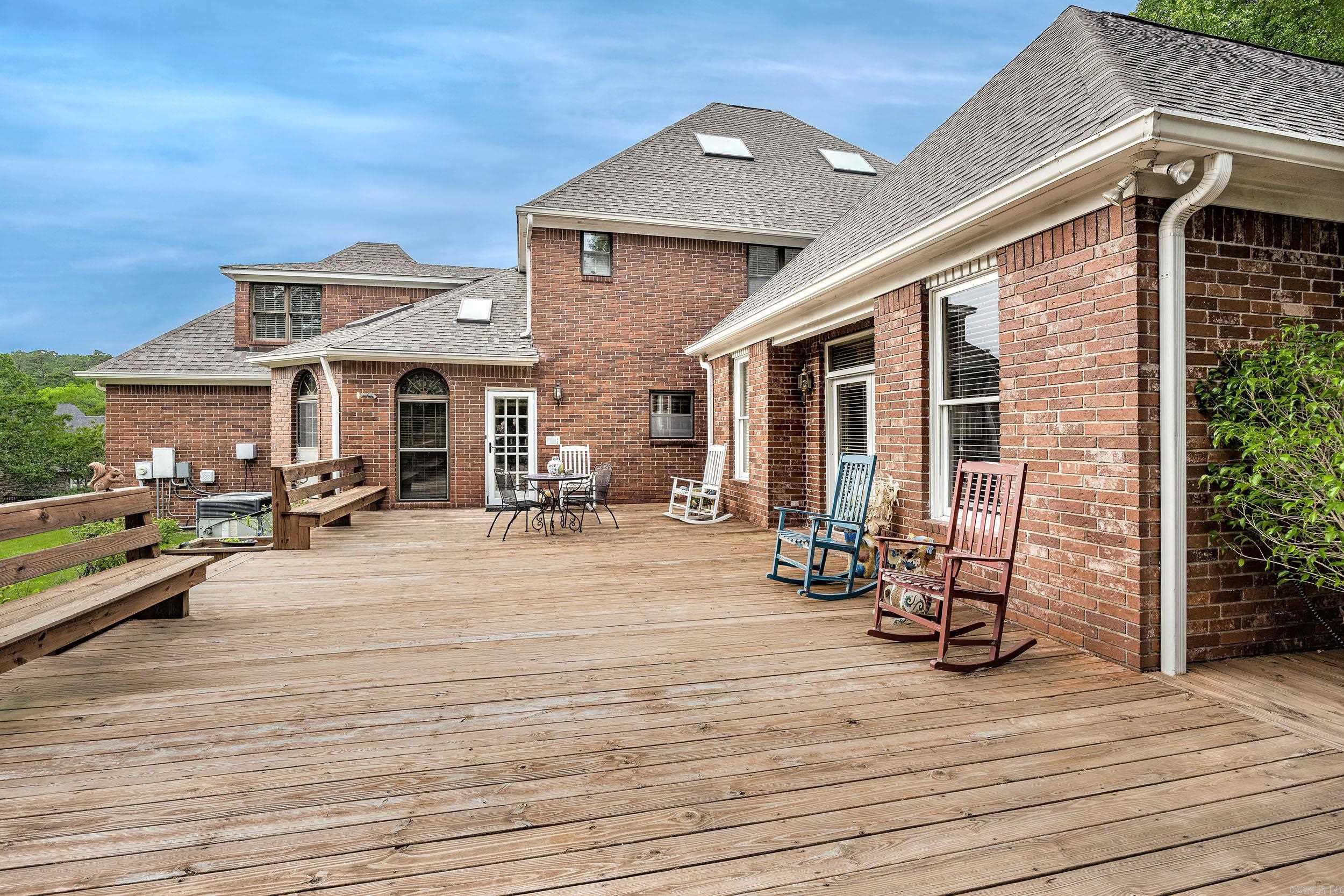 PLEASANT VALLEY ESTATES - Residential