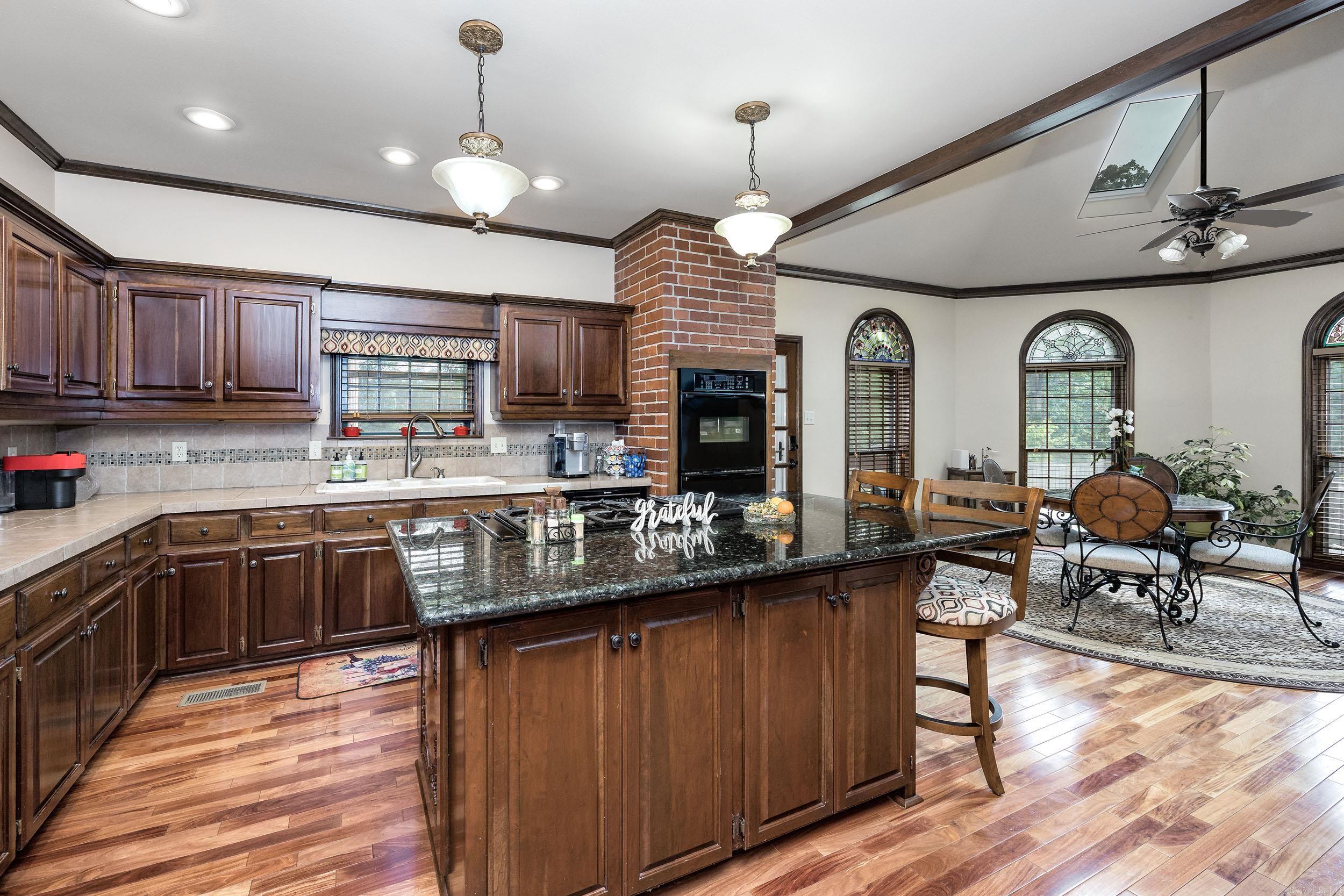 PLEASANT VALLEY ESTATES - Residential