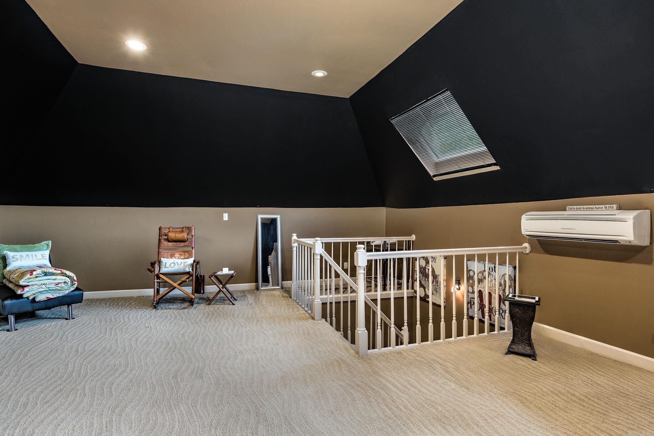 PLEASANT VALLEY ESTATES - Residential