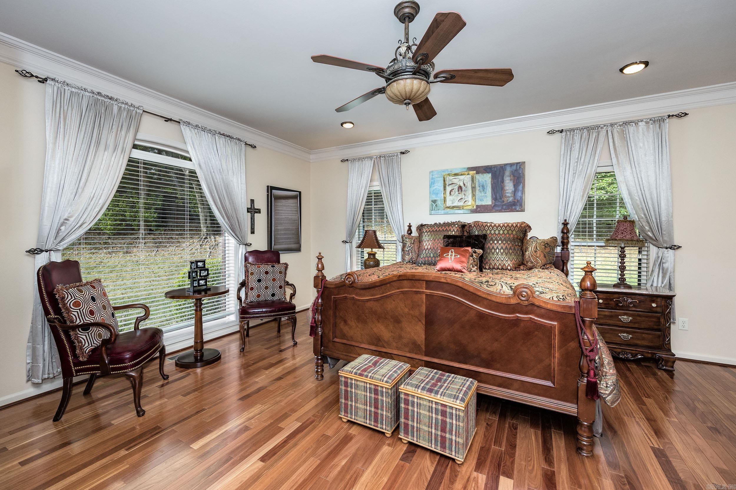 PLEASANT VALLEY ESTATES - Residential