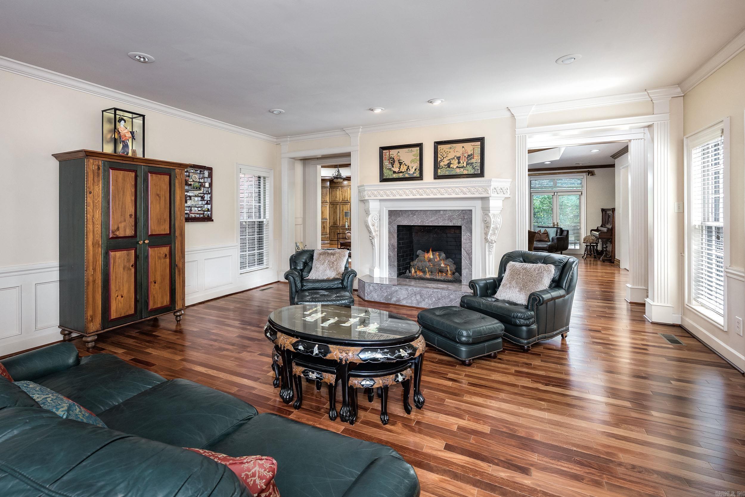 PLEASANT VALLEY ESTATES - Residential