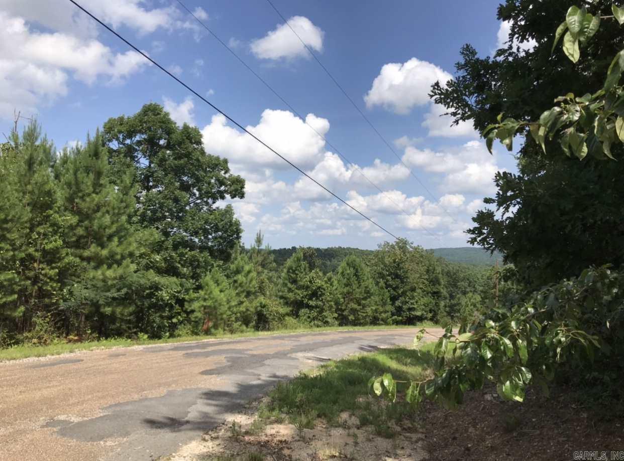 Strawberry East - Land