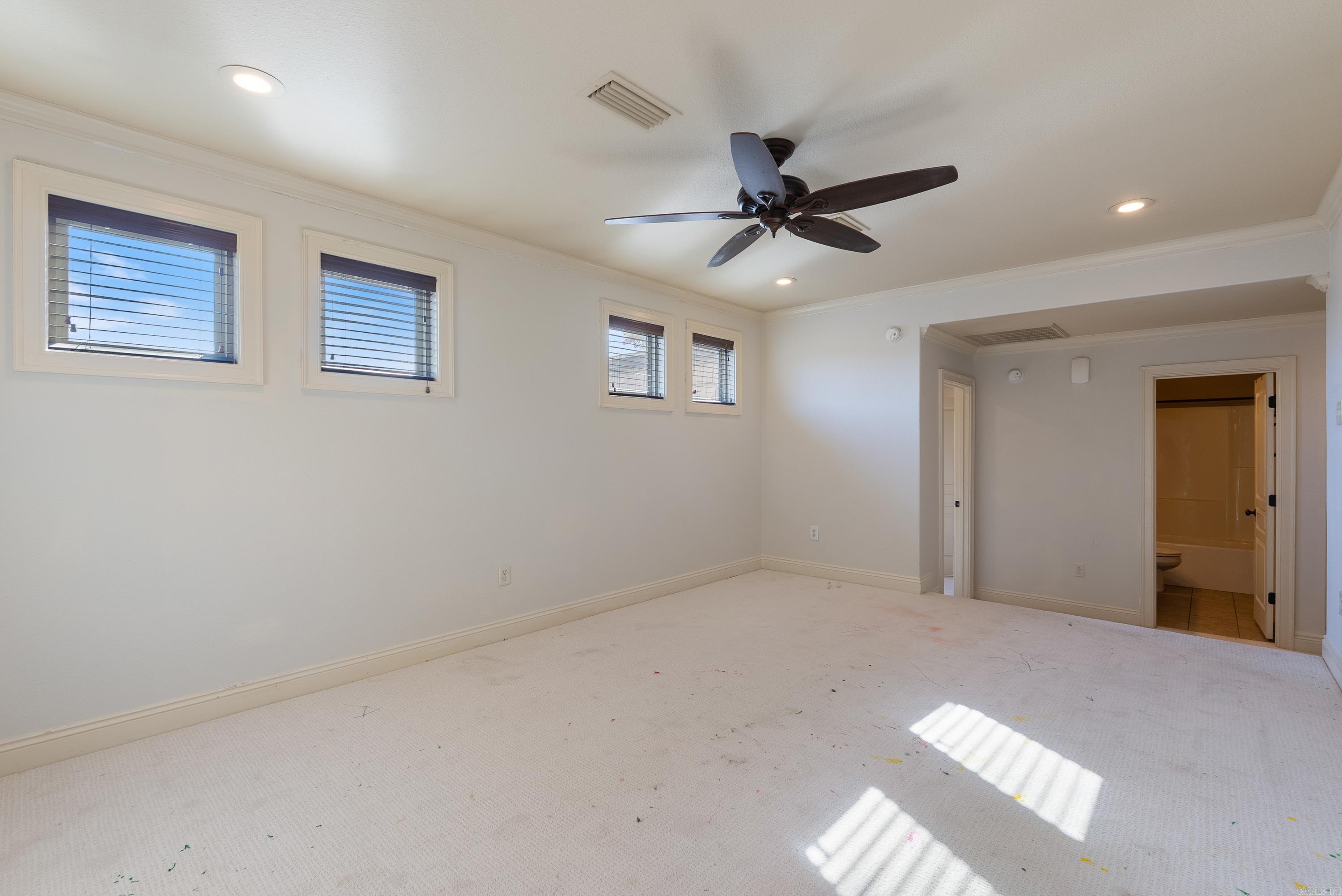 FIELDSTONE - Residential