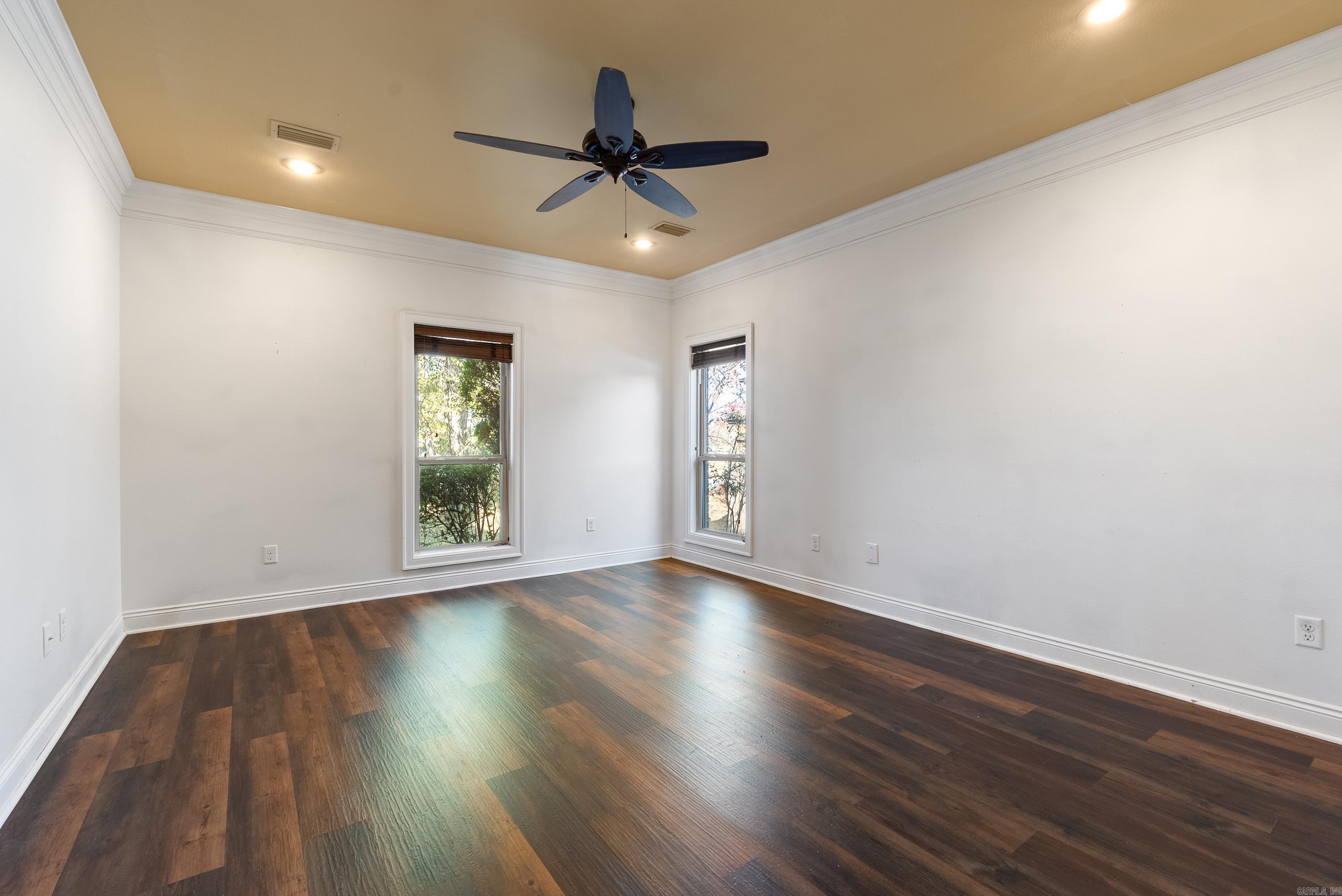 FIELDSTONE - Residential