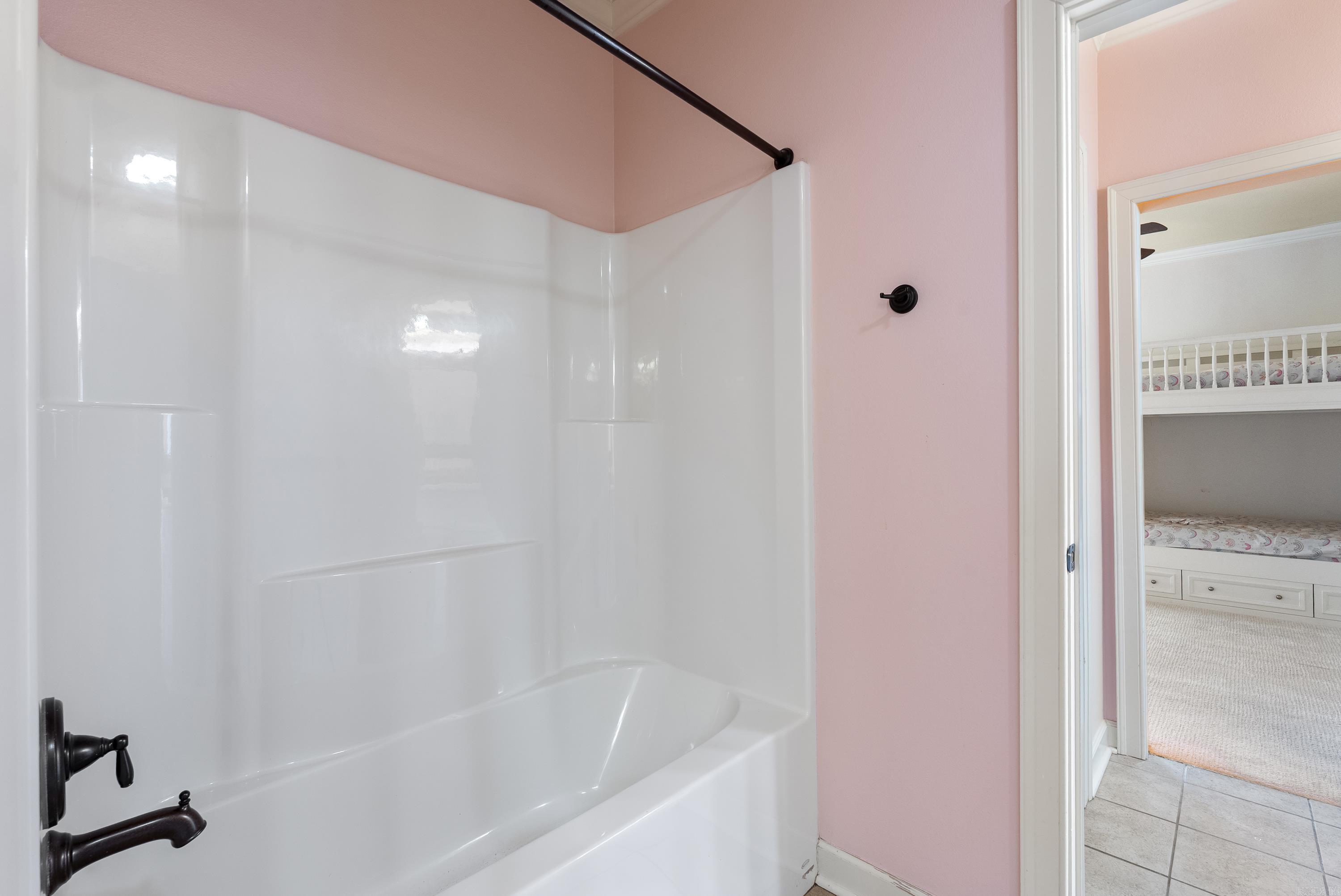 FIELDSTONE - Residential