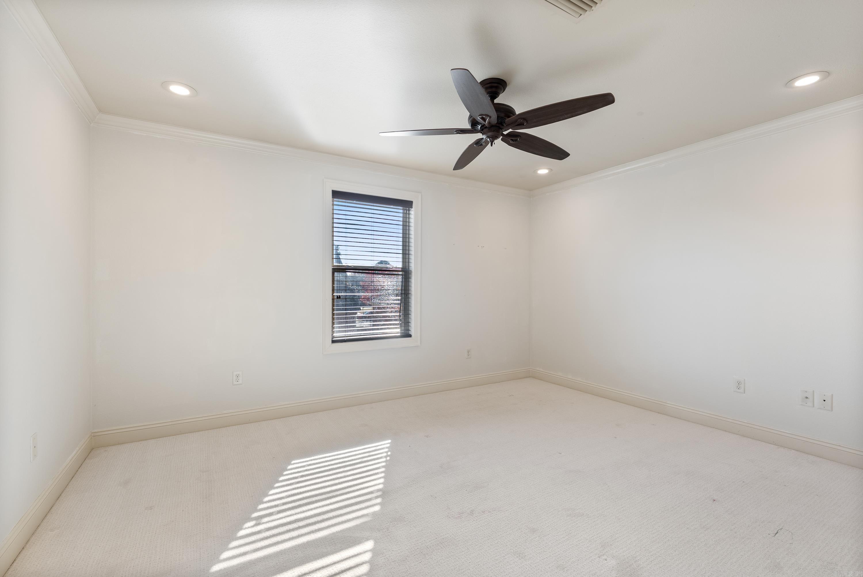 FIELDSTONE - Residential