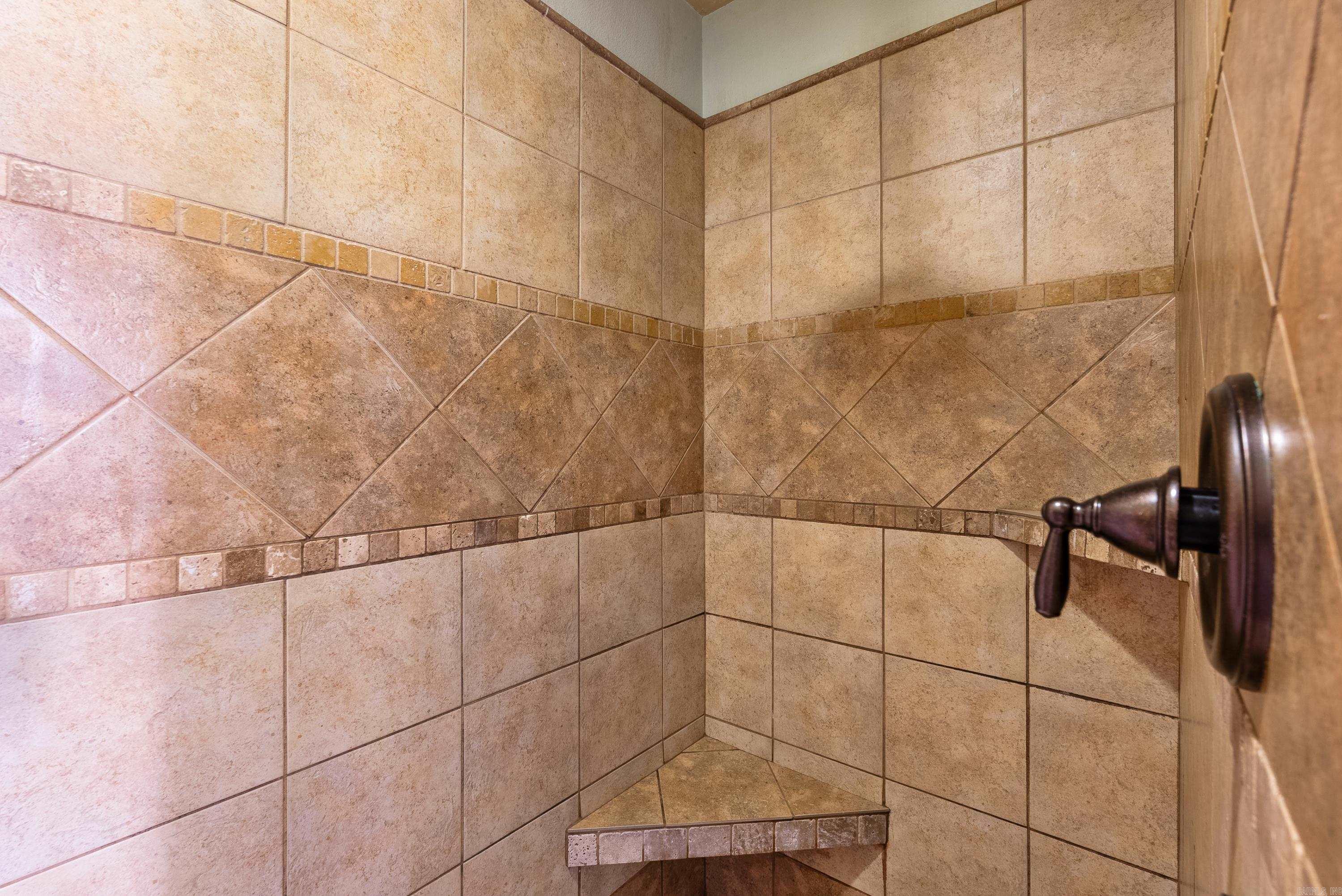 FIELDSTONE - Residential