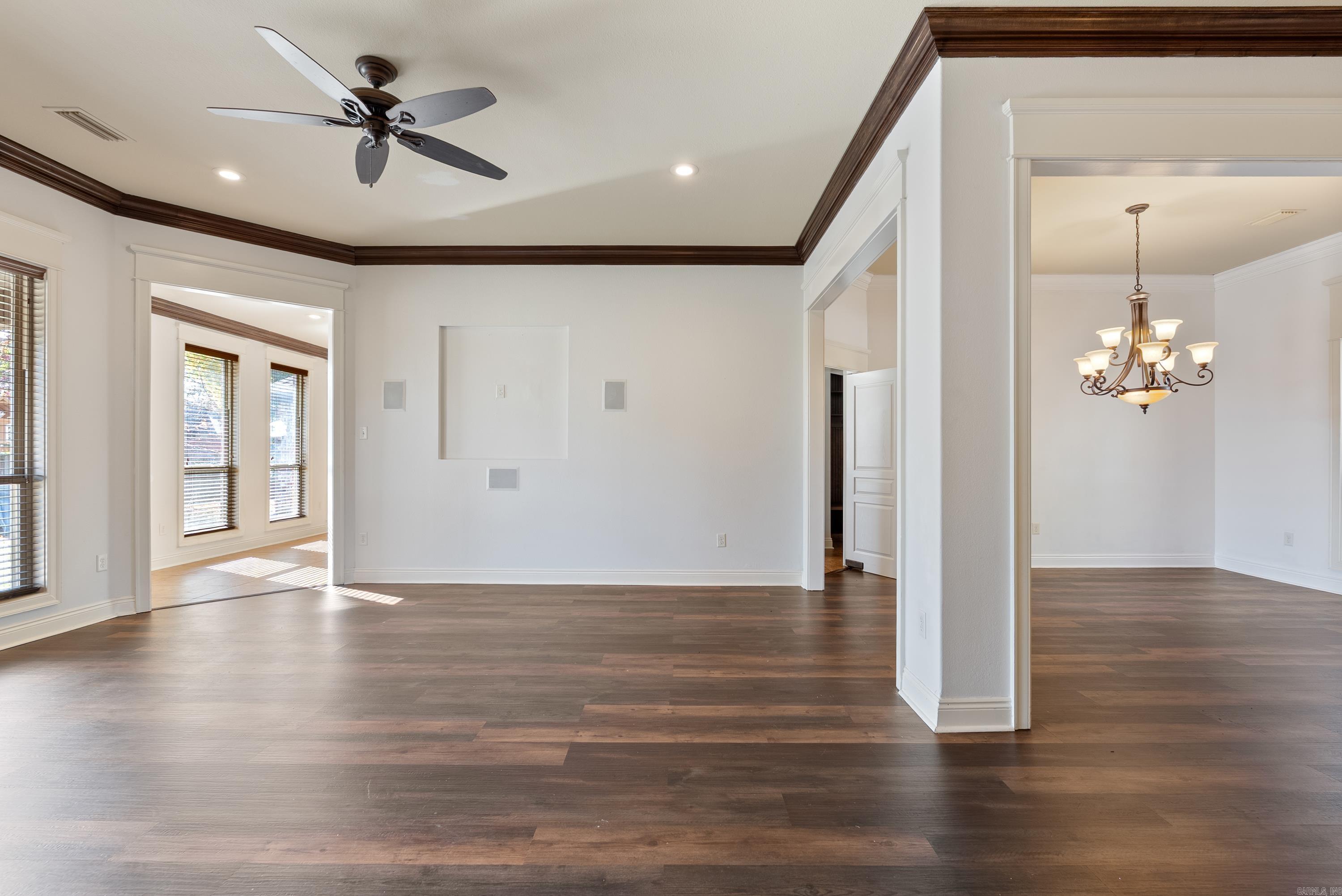 FIELDSTONE - Residential