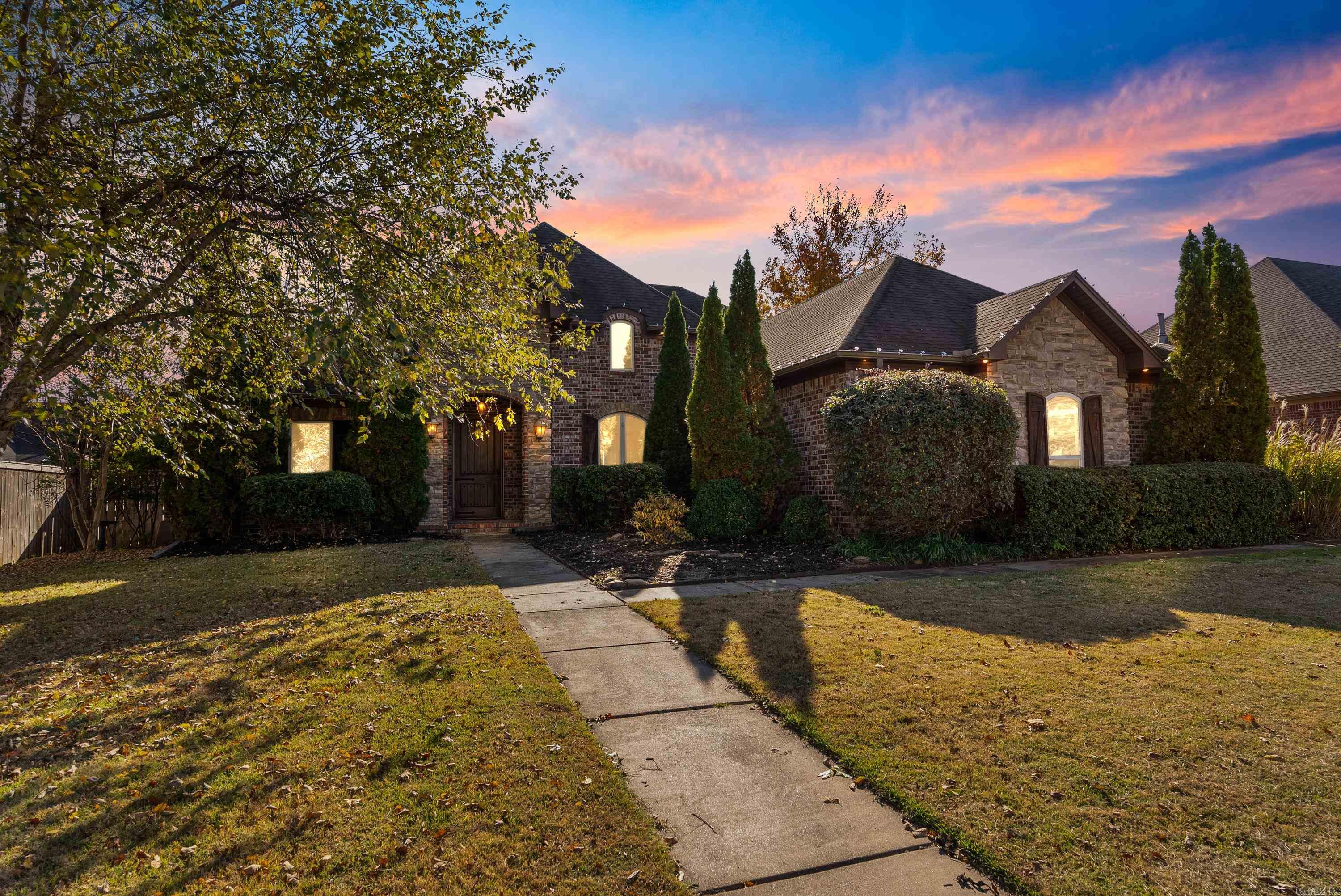 FIELDSTONE - Residential