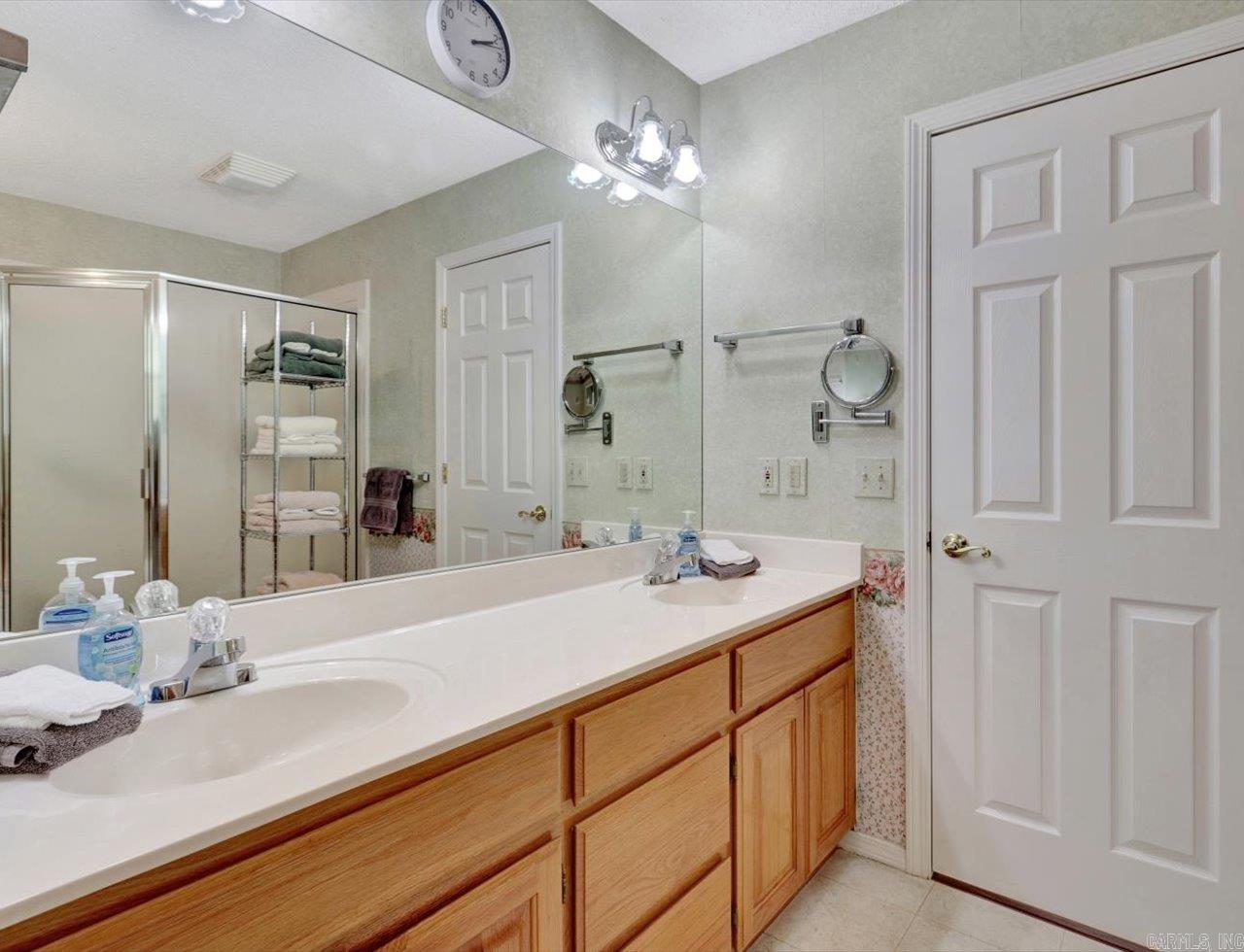 ZAPATO - Residential