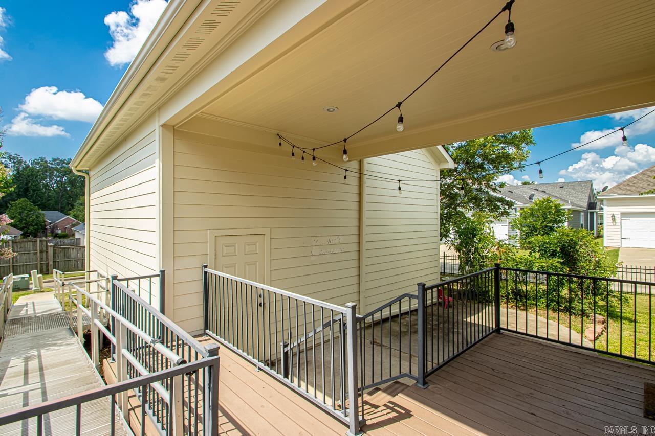 MIDTOWN BRYANT - Residential