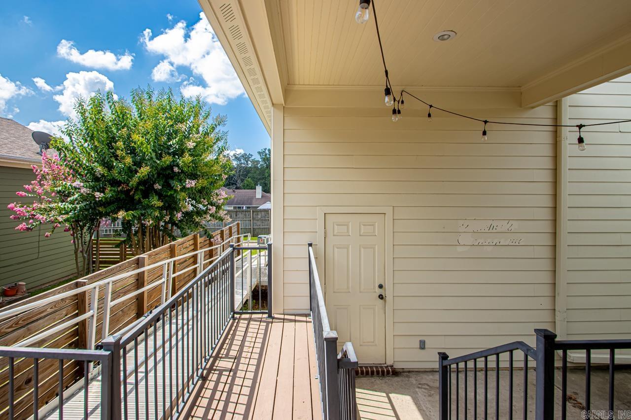 MIDTOWN BRYANT - Residential