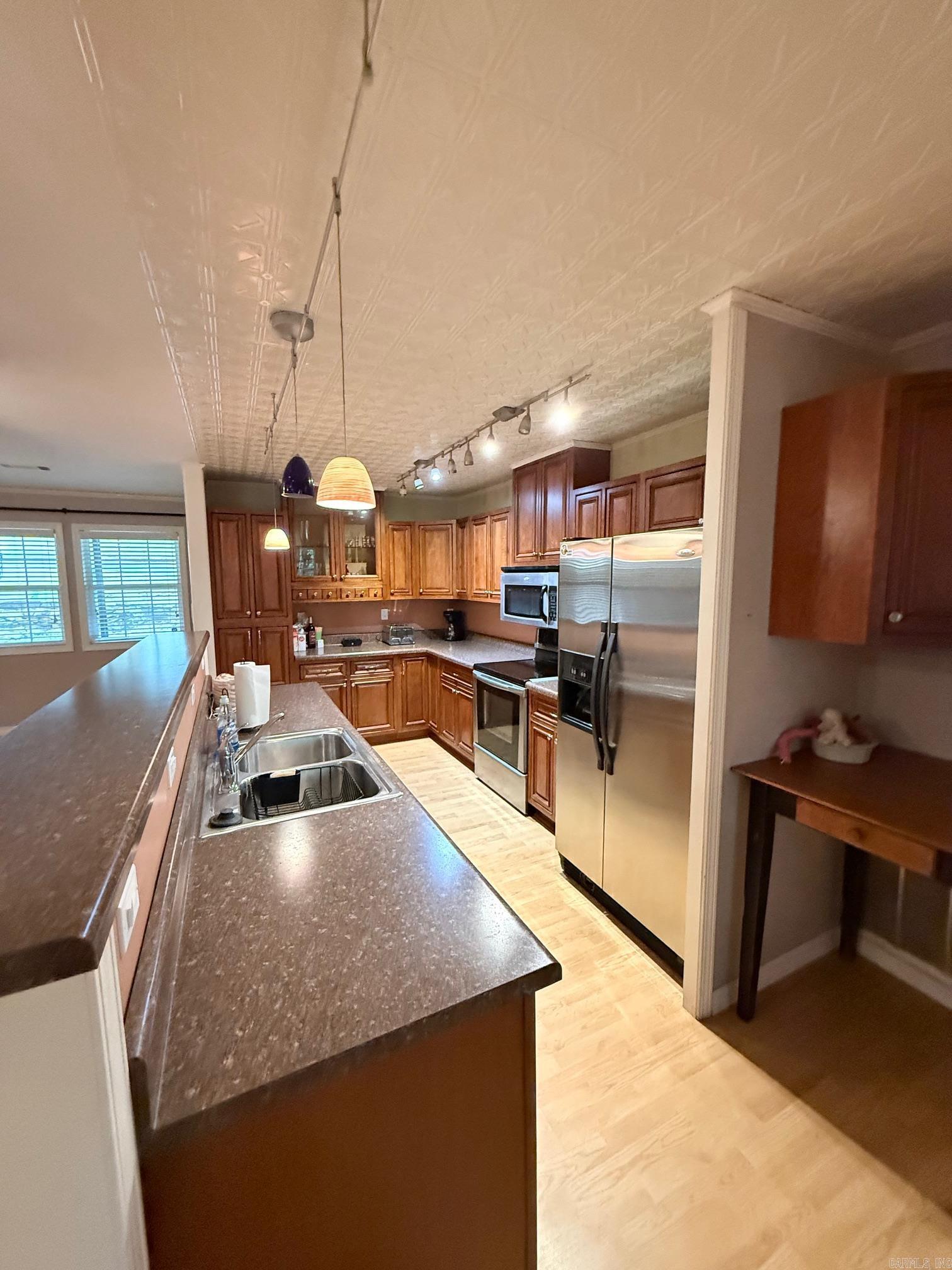 Lakevievv - Residential