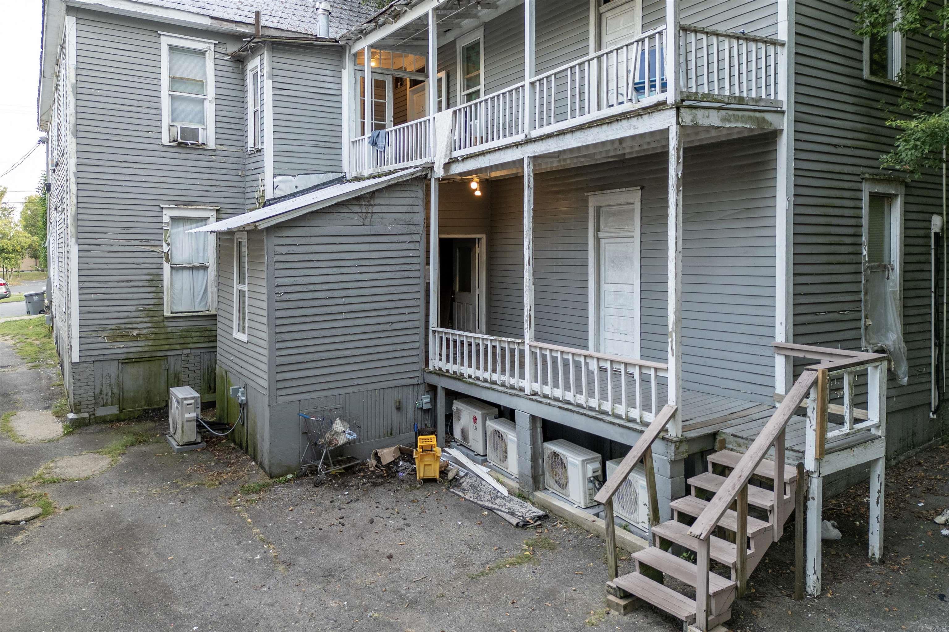 HSR BLK - Residential