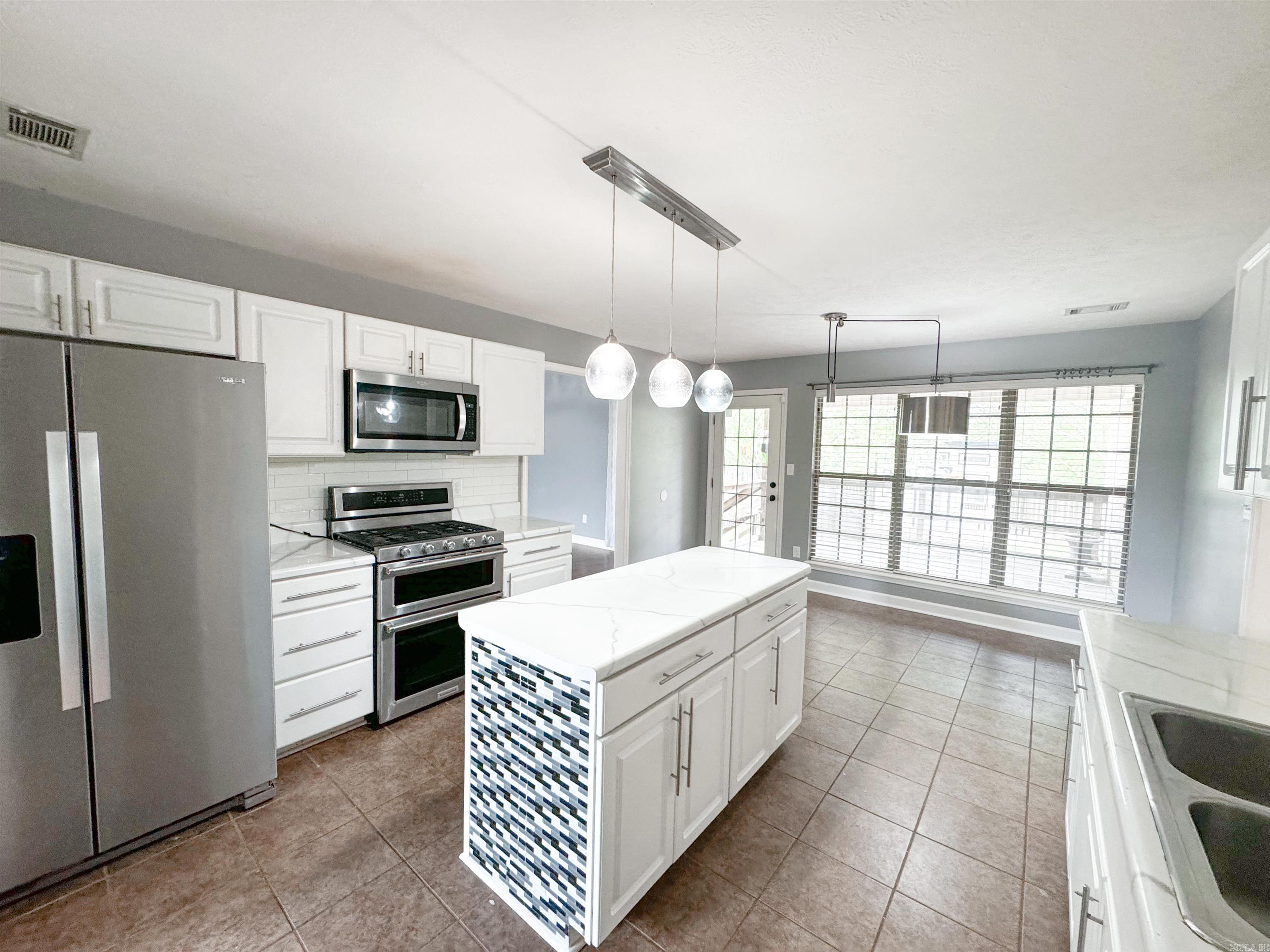 FIELDPOINTE ADD - Residential