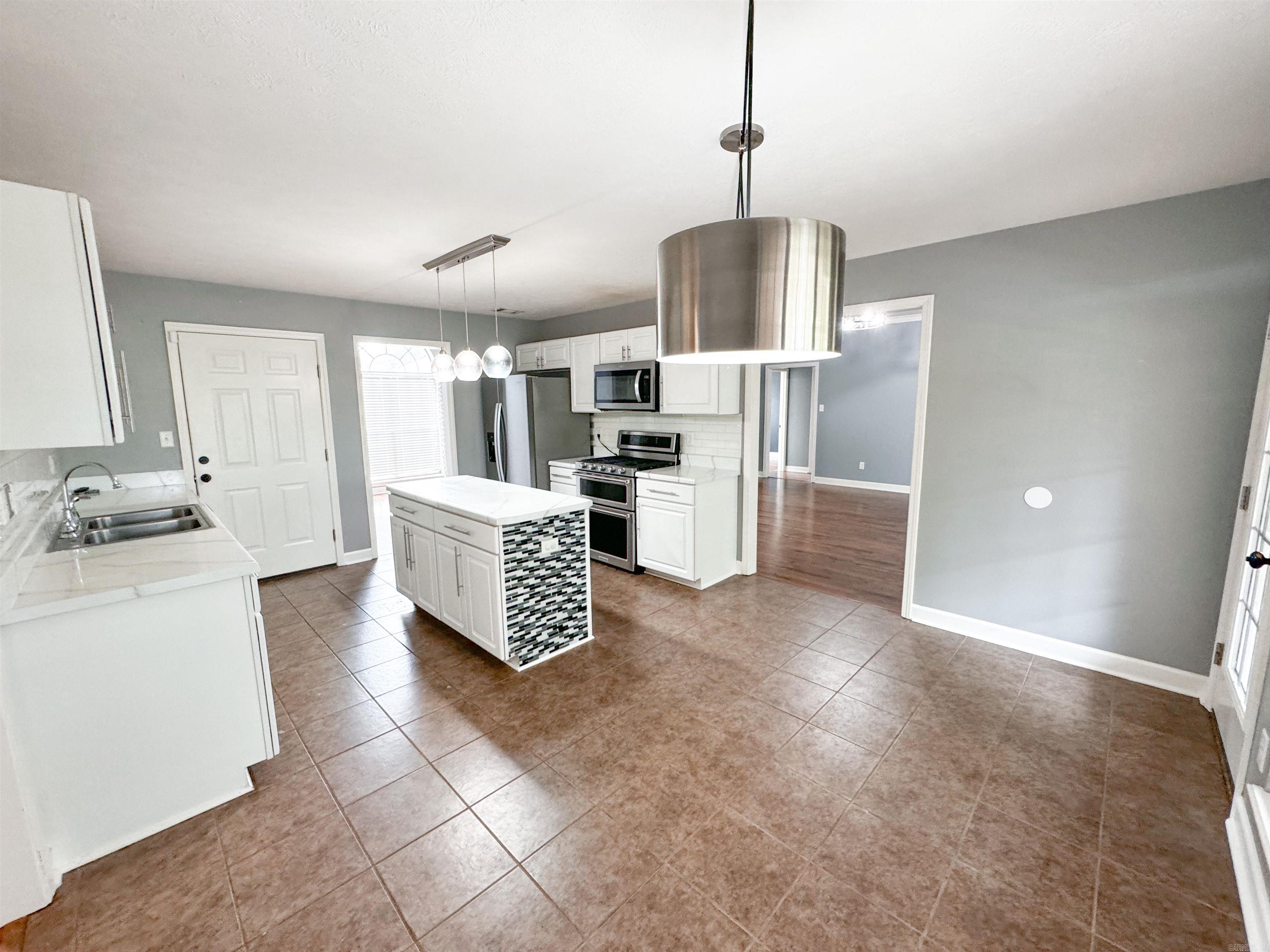 FIELDPOINTE ADD - Residential