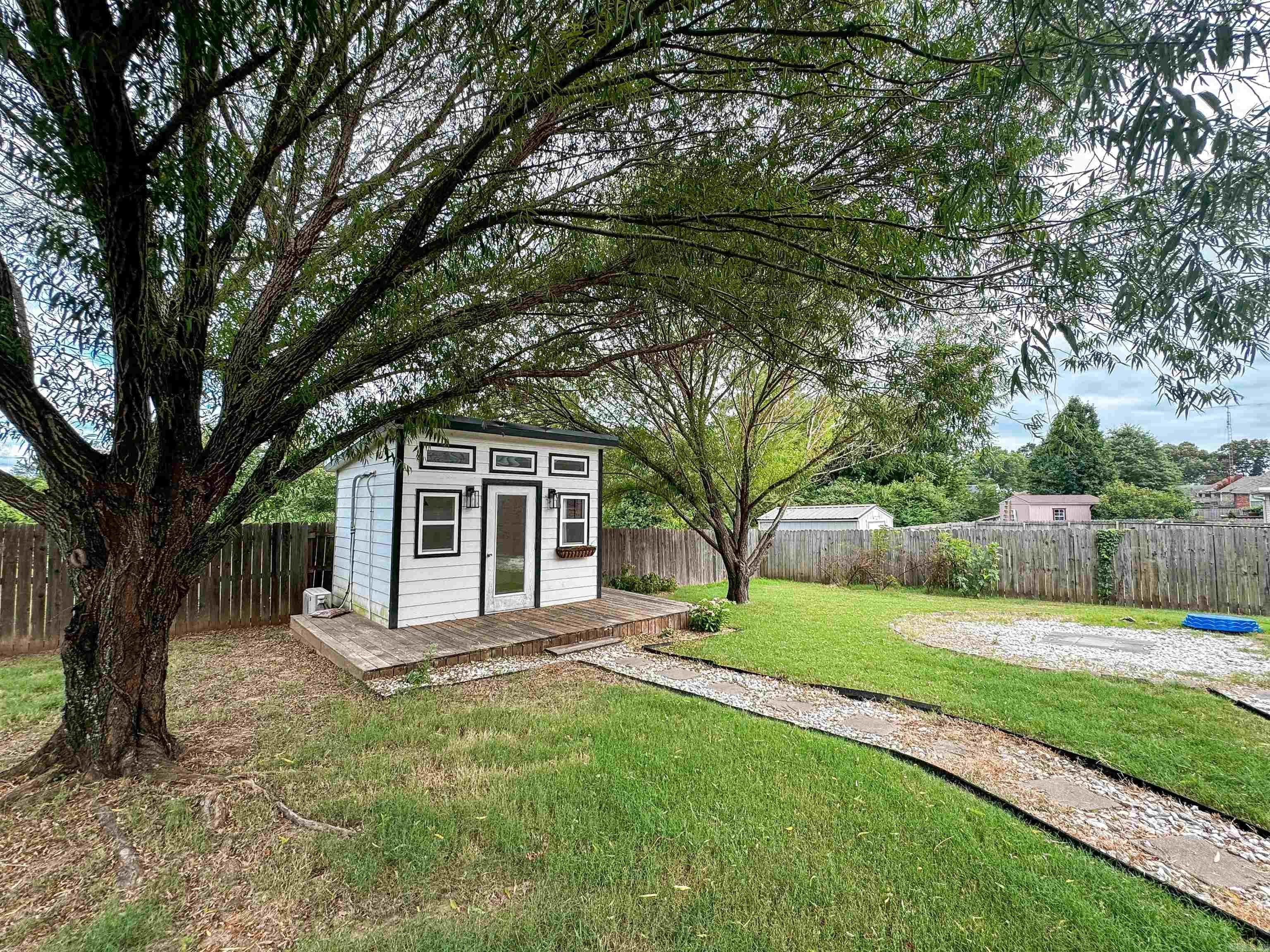 FIELDPOINTE ADD - Residential